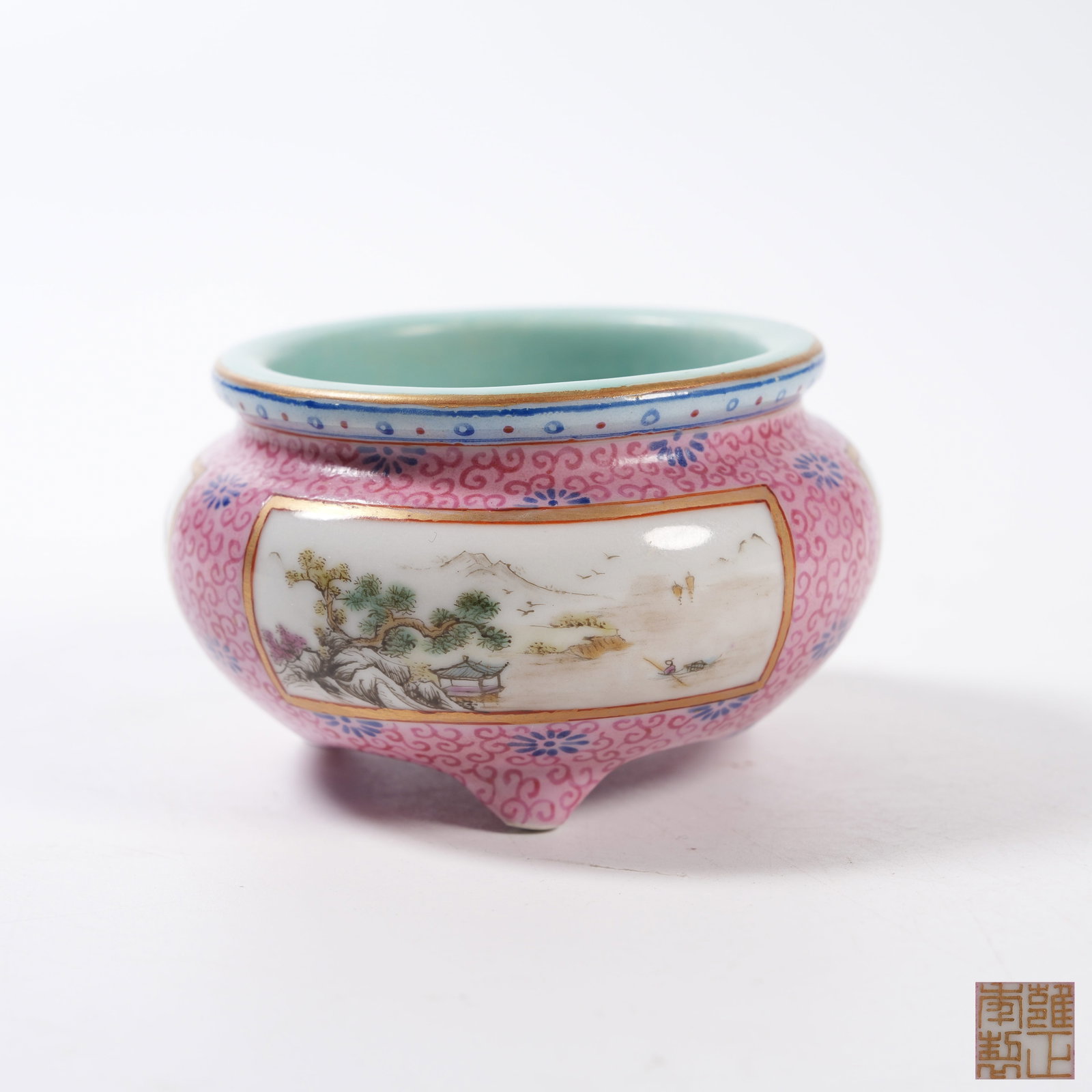 A FAMILLE ROSE CENSER WITH LANDSCAPE AND PAVILION PATTERN (1 of 9)
