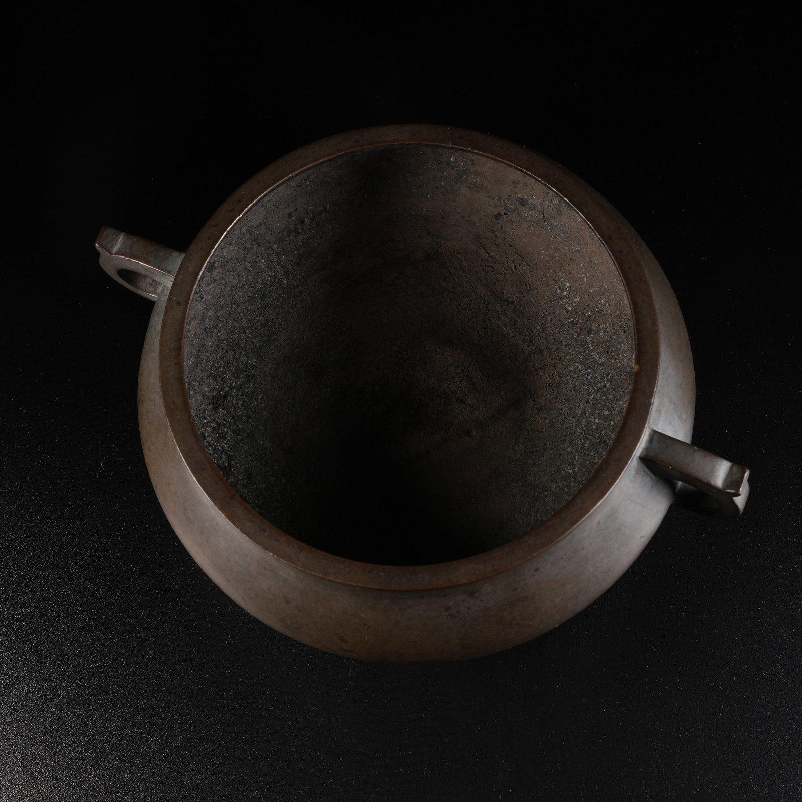 A BRONZE SCRIPTURE-PRESSING CENSER - 7