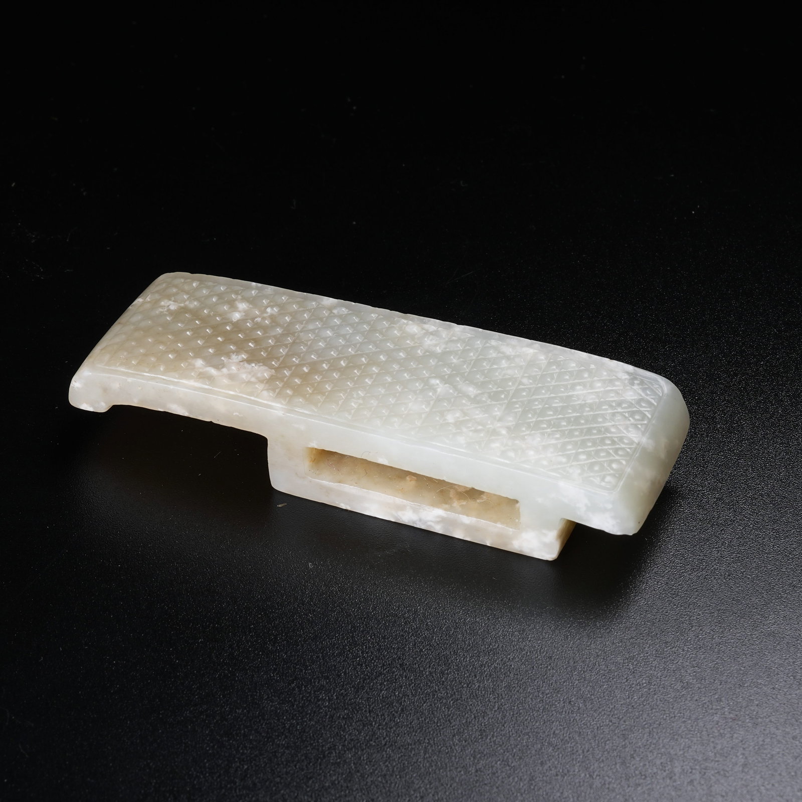 A ANCIENT JADE SWORD GUARD: Ancient Jade Sword Guard