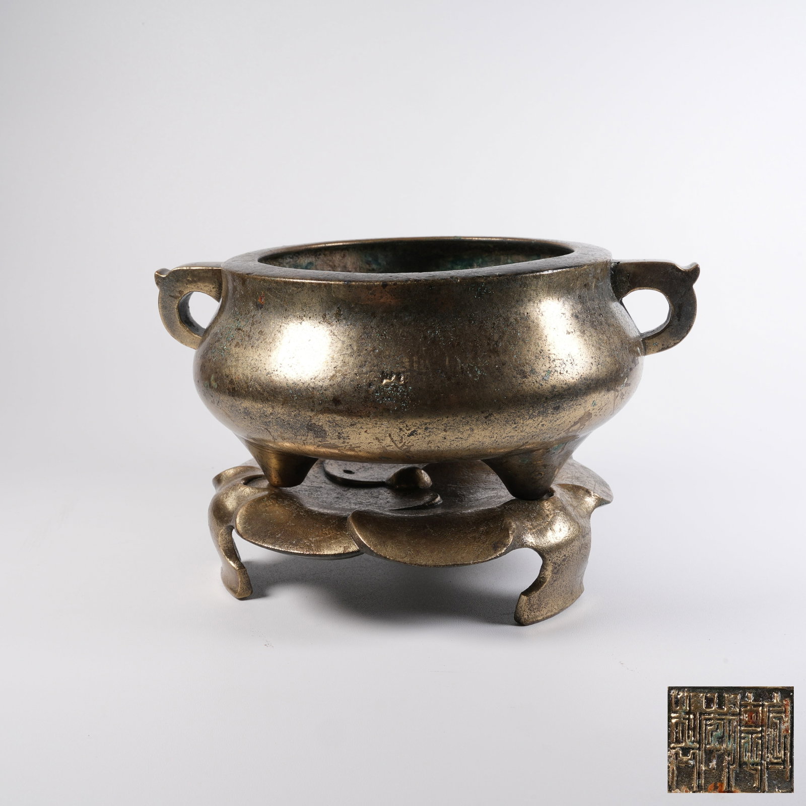 A BRONZE SCRIPTURE-WEIGHT CENSER WITH STAND (1 of 7)