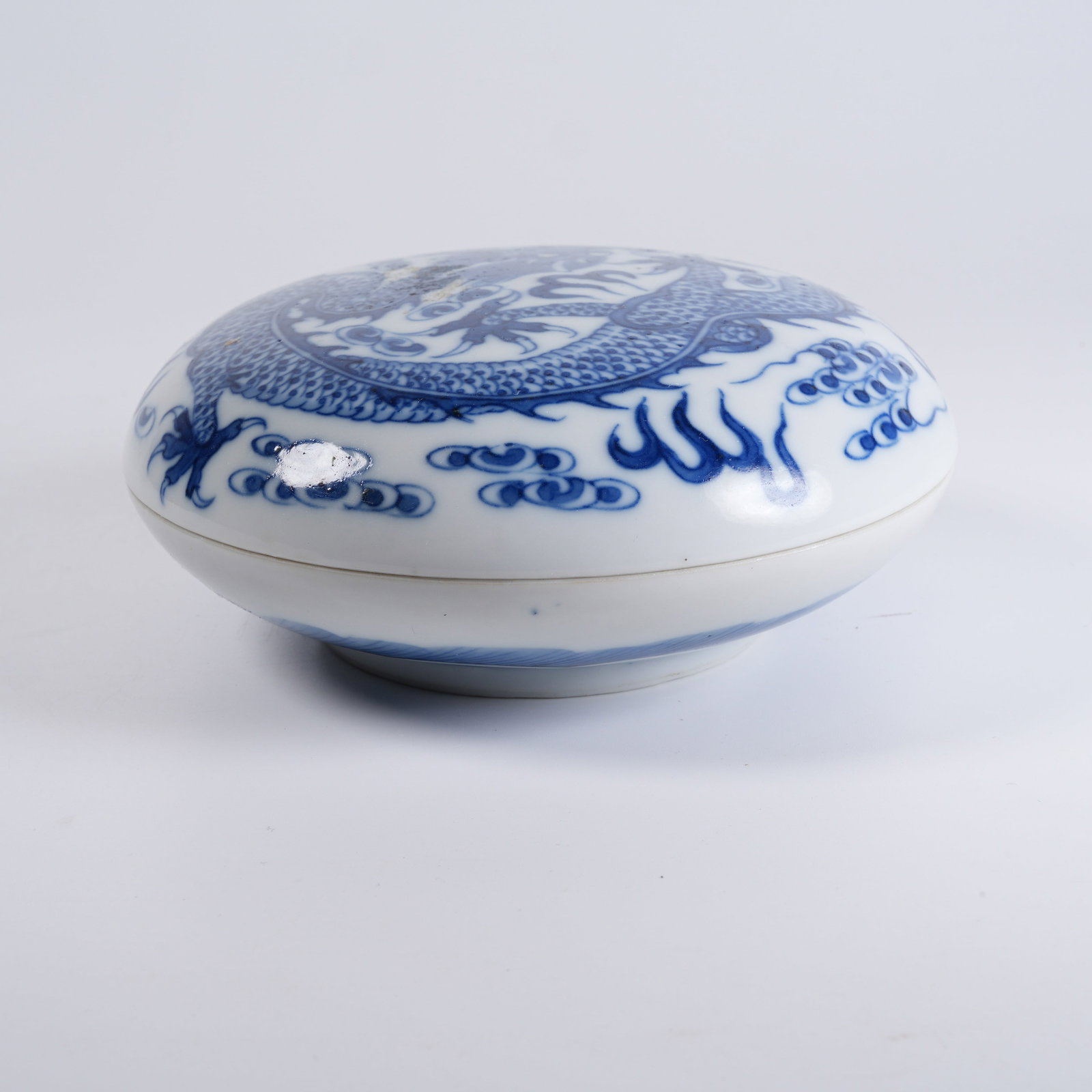 A BLUE-AND-WHITE DRAGON-PATTERN INK PASTE BOX - 6