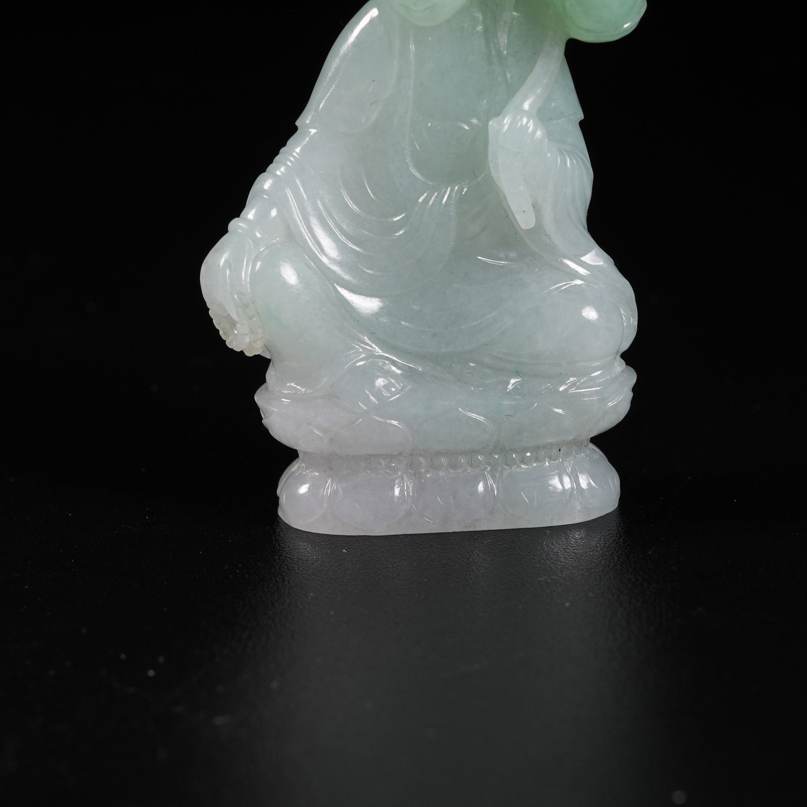 A JADEITE GUANYIN - 6