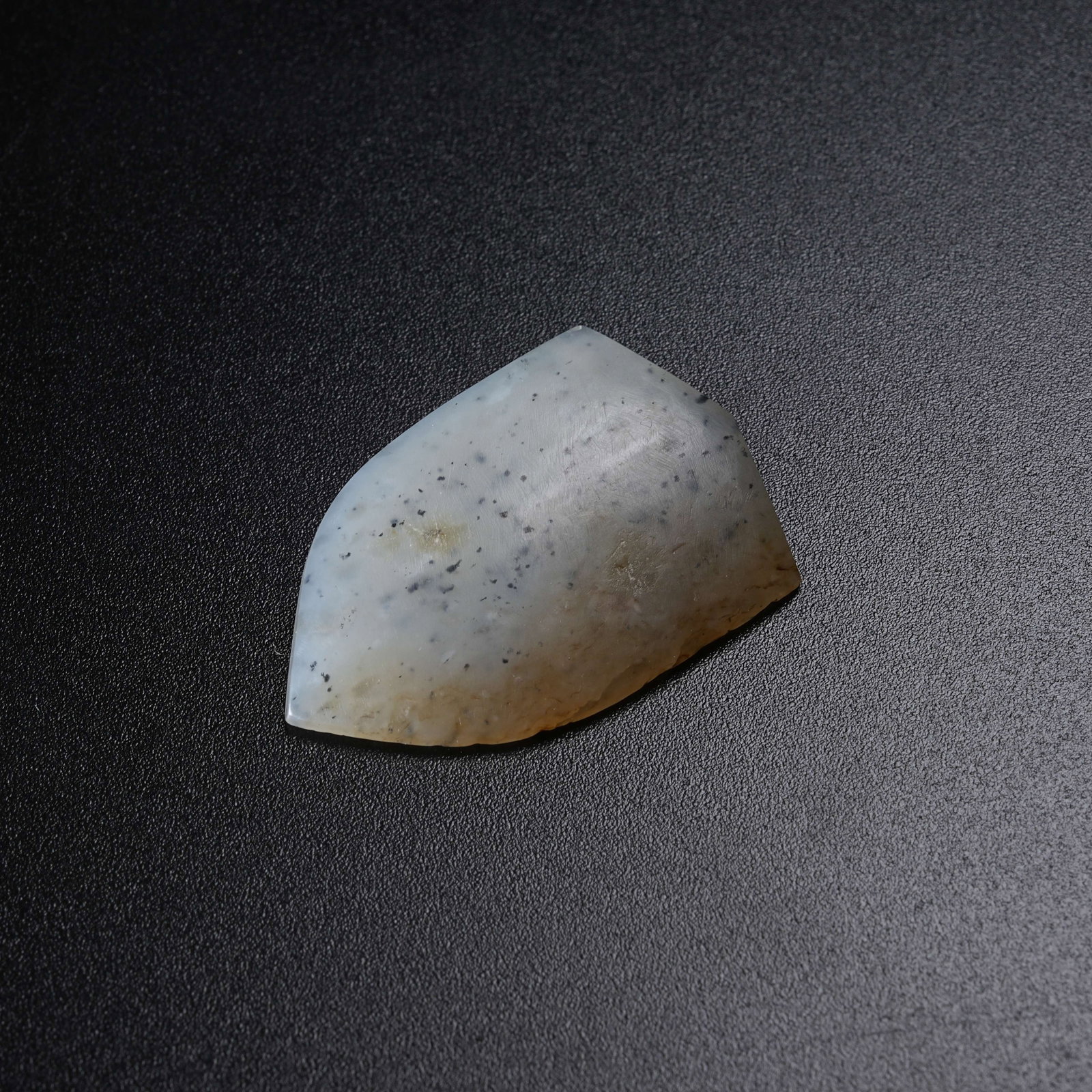 A ANCIENT JADE CICADA - 7