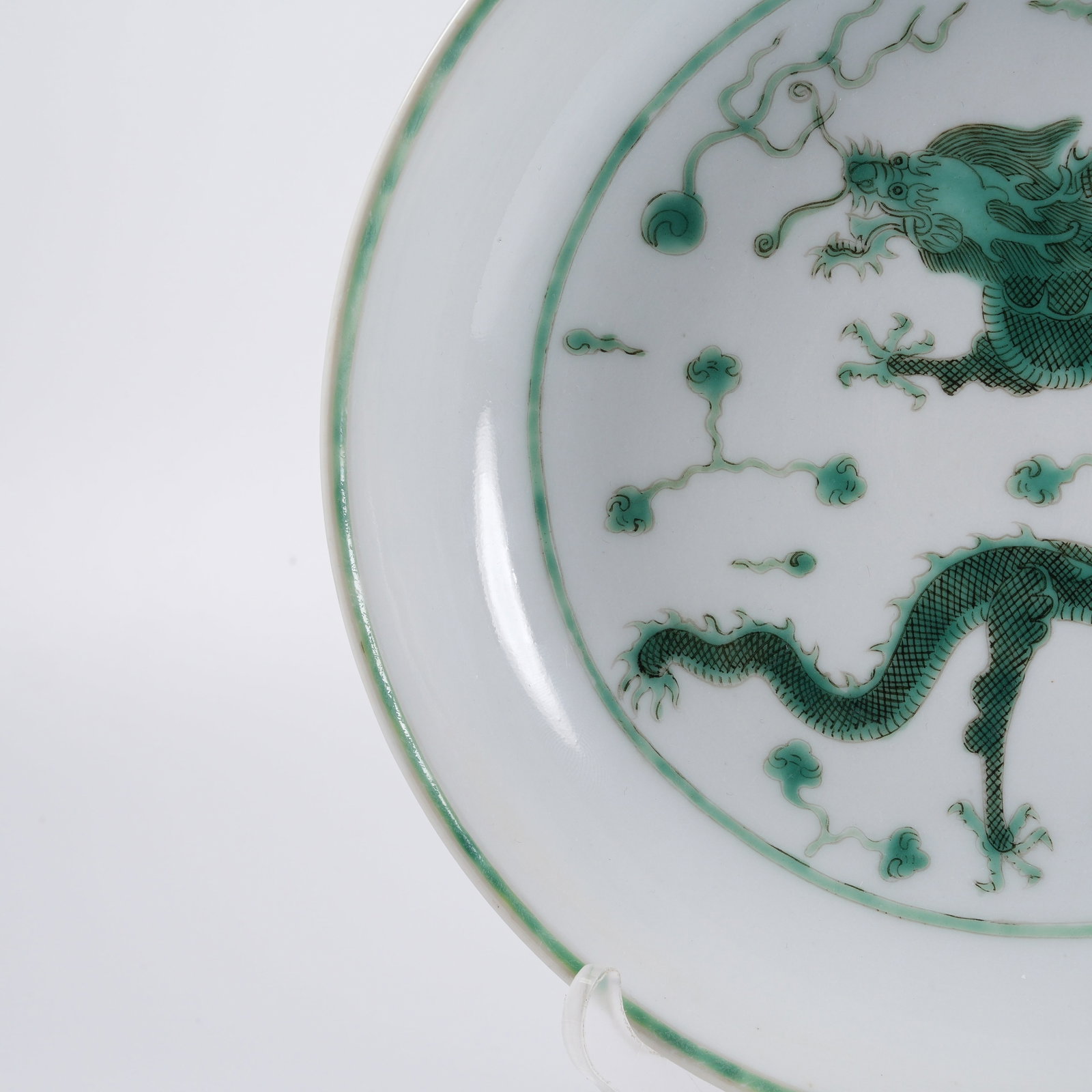 A GREEN-ENAMEL DRAGON-PATTERN PLATE - 5