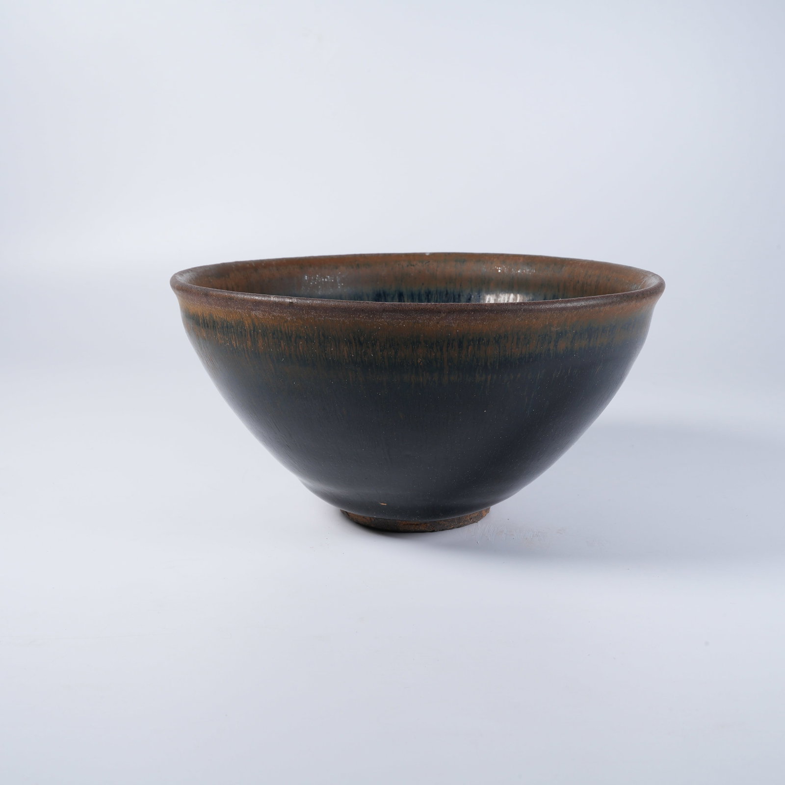 A JIAN-YAO TEA BOWL (1 of 9)