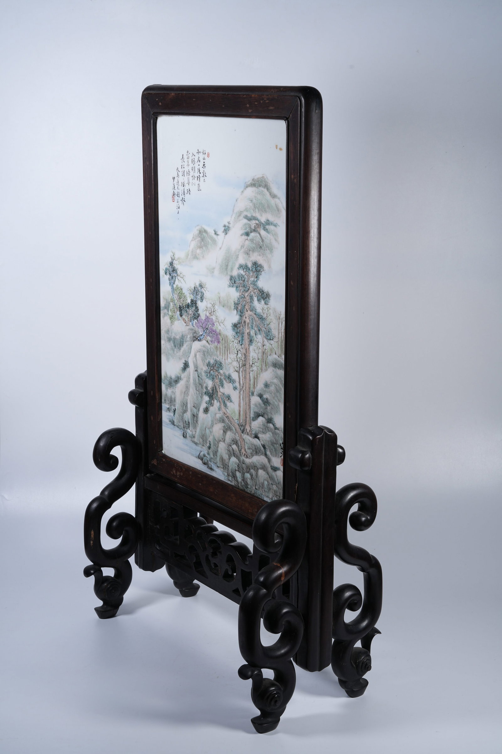 A QIANJIANG-CAI LANDSCAPE-PATTERN TABLE SCREEN - 7
