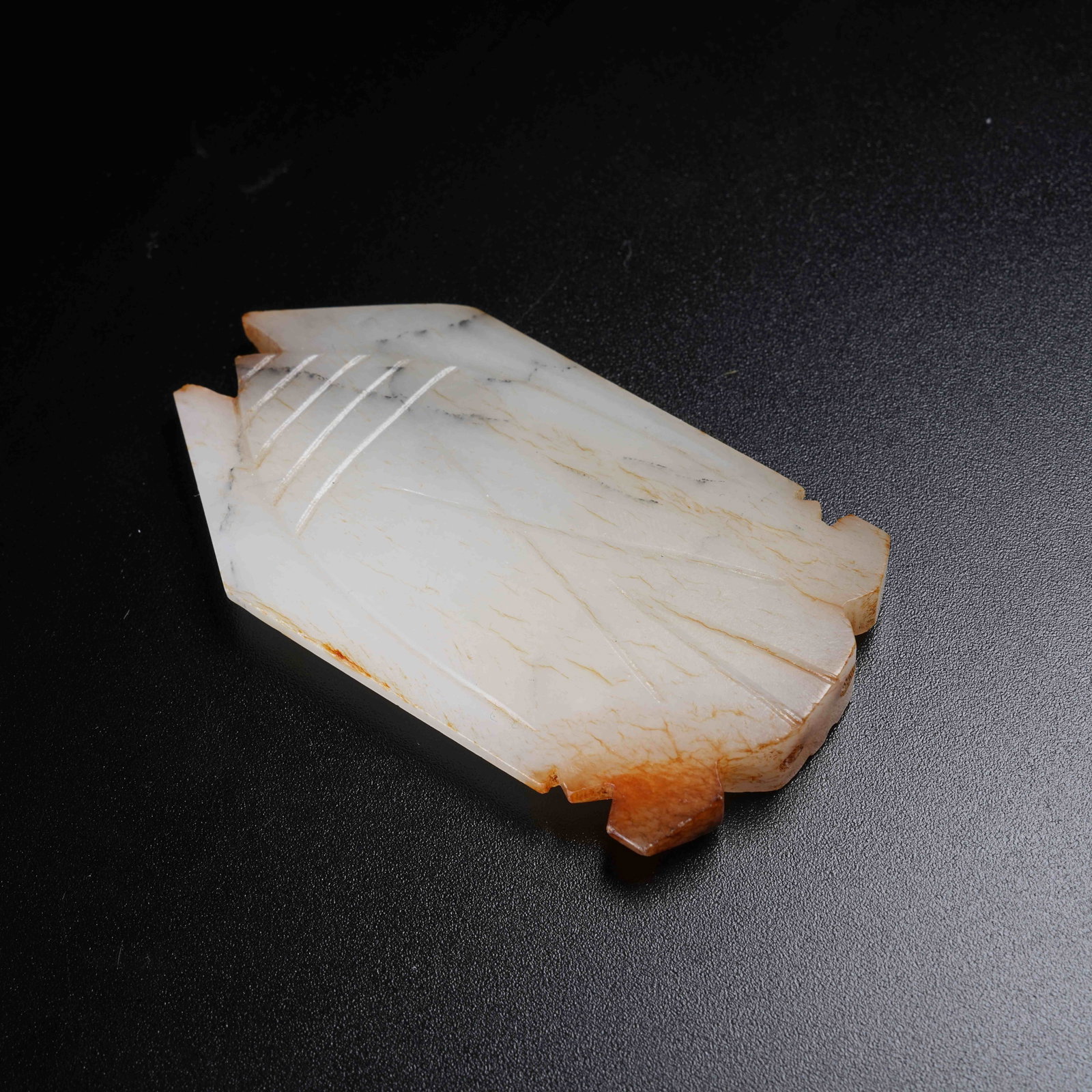 A ANCIENT JADE CICADA - 9