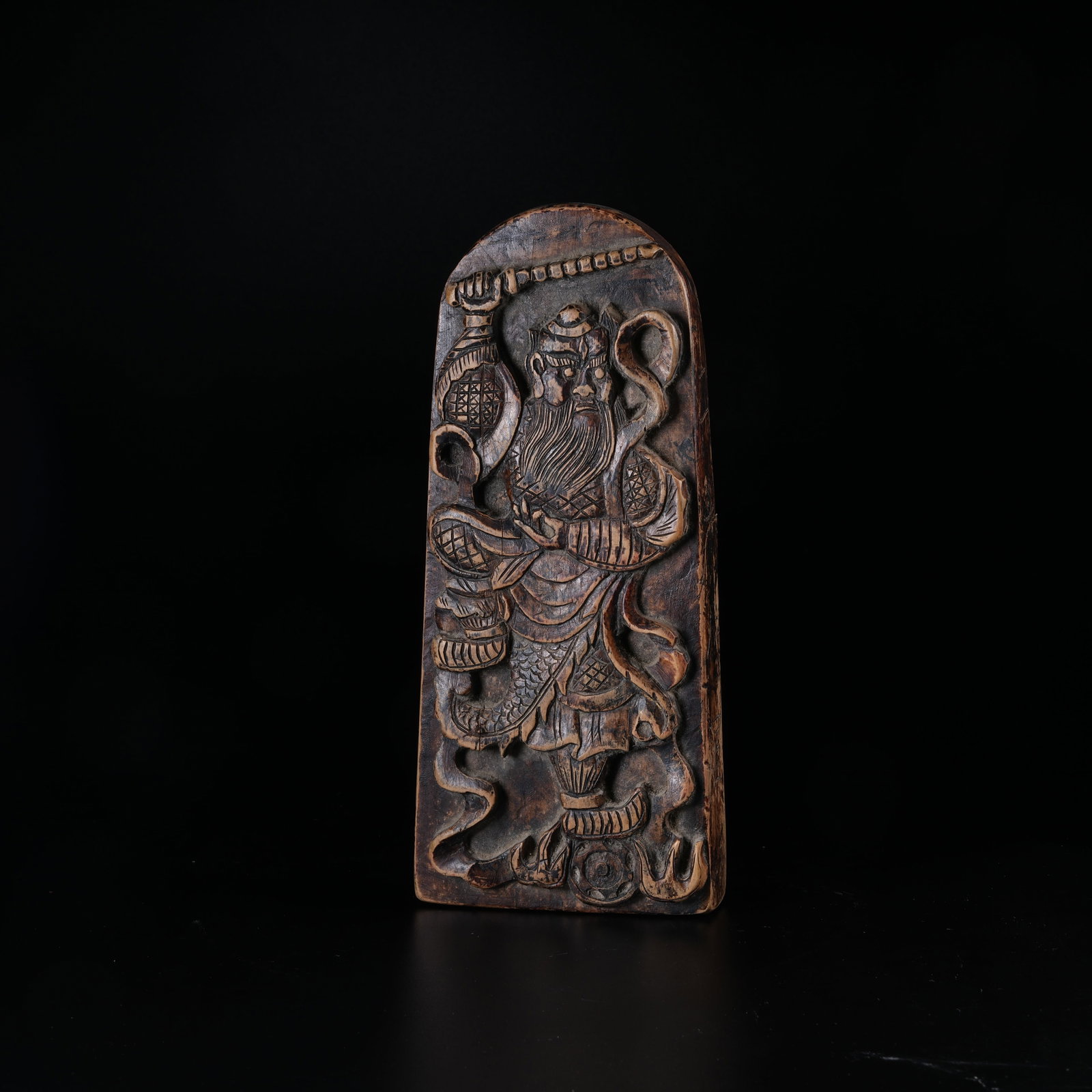 A BOXWOOD SPIRIT TABLET OF WANG LINGGUAN (1 of 9)