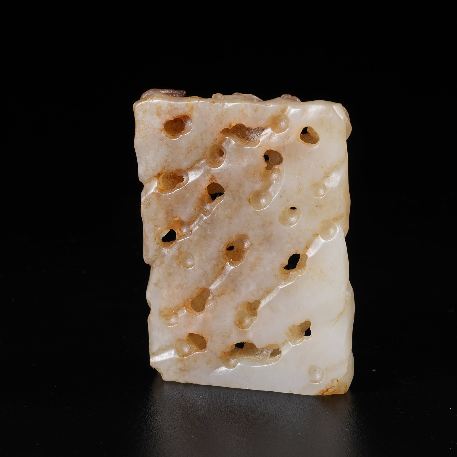 A HETIAN JADE PLAQUE WITH TIGER PATTERN - 7