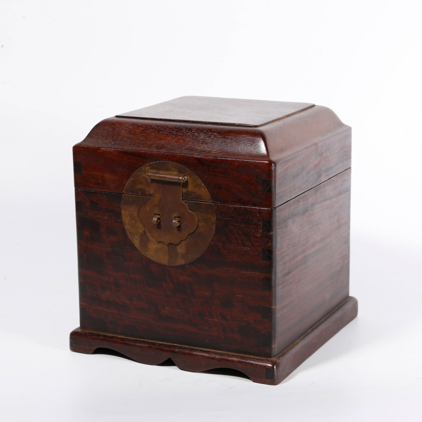 A SEAL BOX OF ZITAN WOOD (1 of 9)