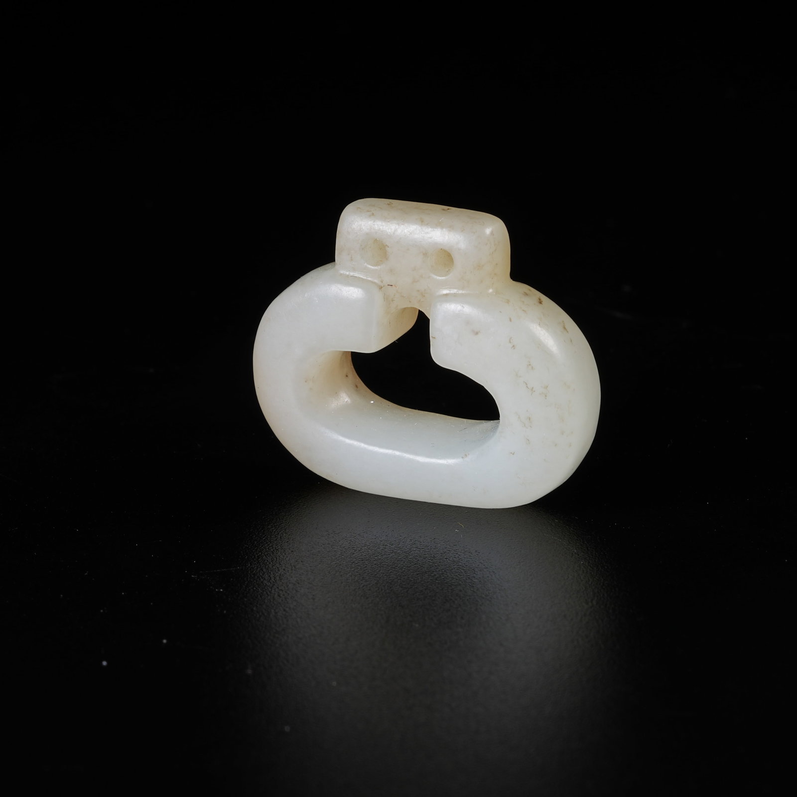 A HETIAN JADE BUCKLE (1 of 7)