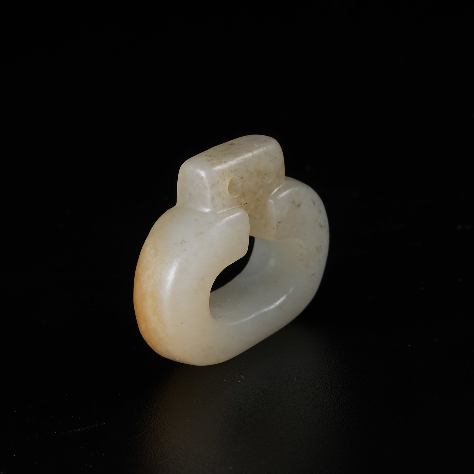 A HETIAN JADE BUCKLE - 3