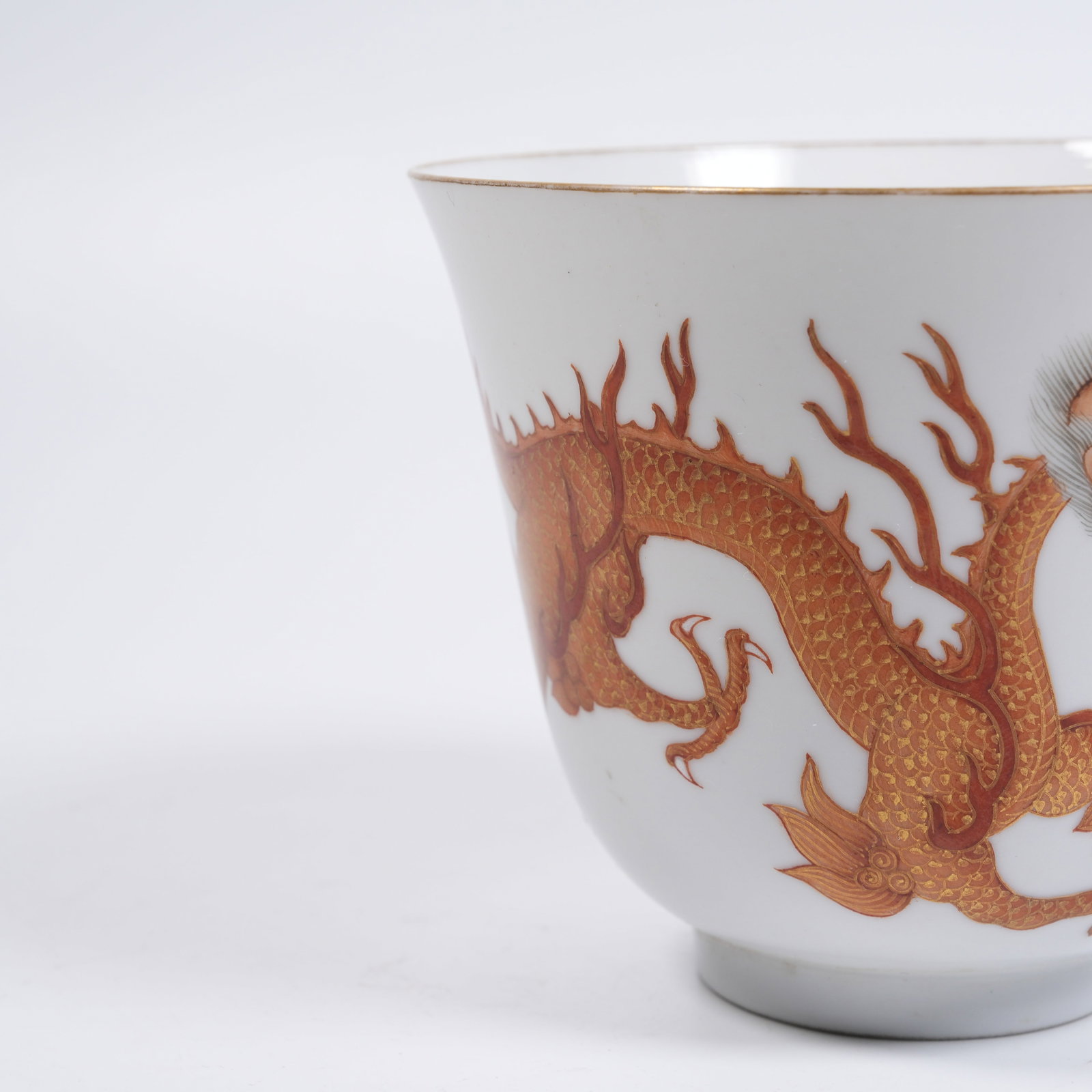 A IRON-RED GILDED RESPONDING-DRAGON-PATTERN CUP - 6