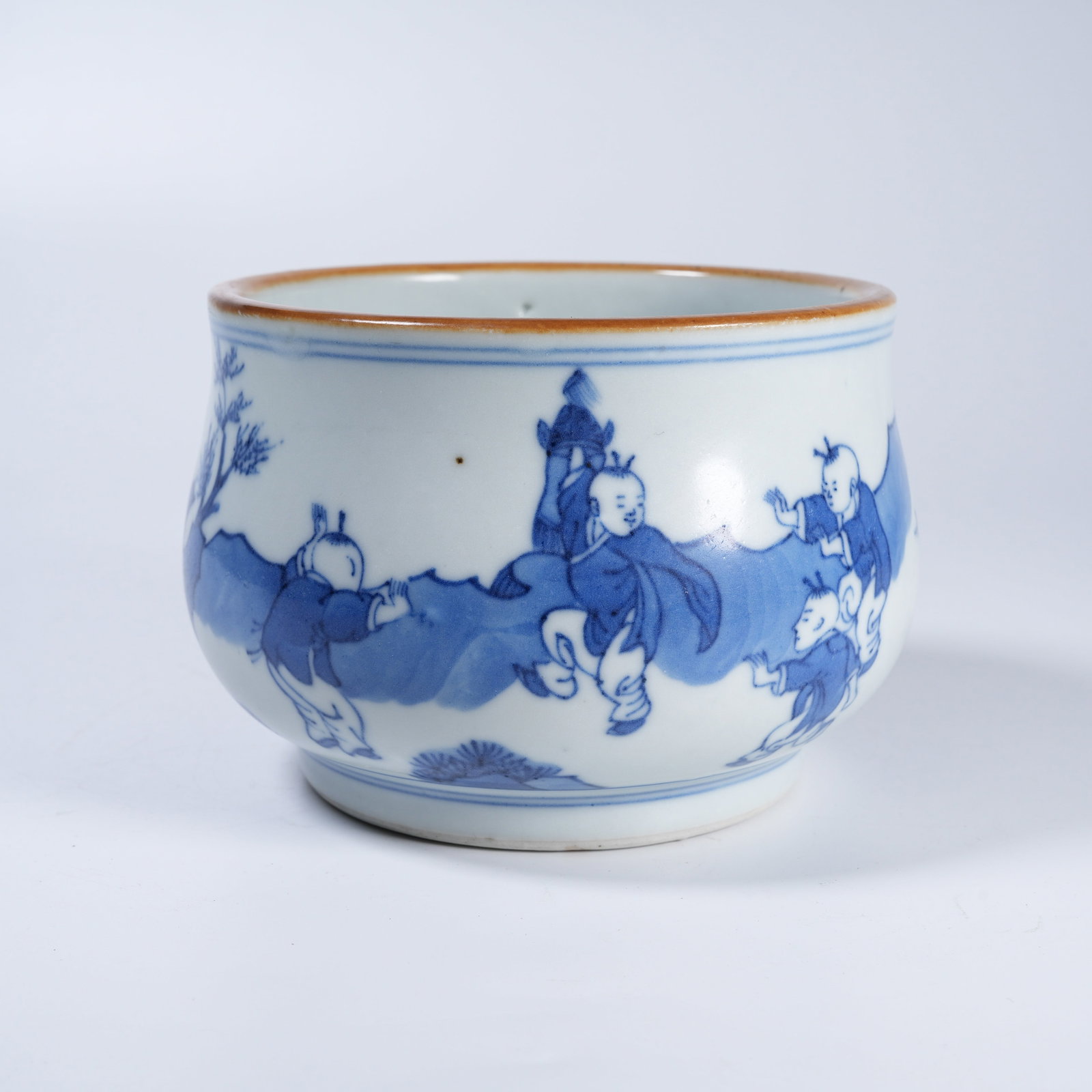 A BLUE-AND-WHITE CENSER WITH BOYS-AT-PLAY MOTIF (1 of 9)