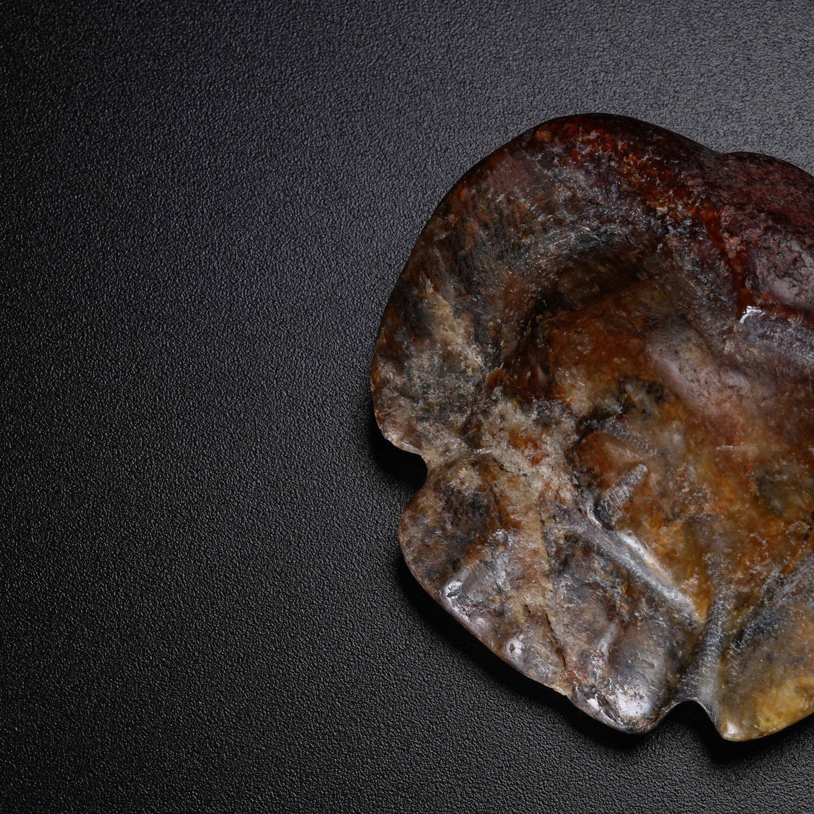 A ANCIENT JADE OWL - 3
