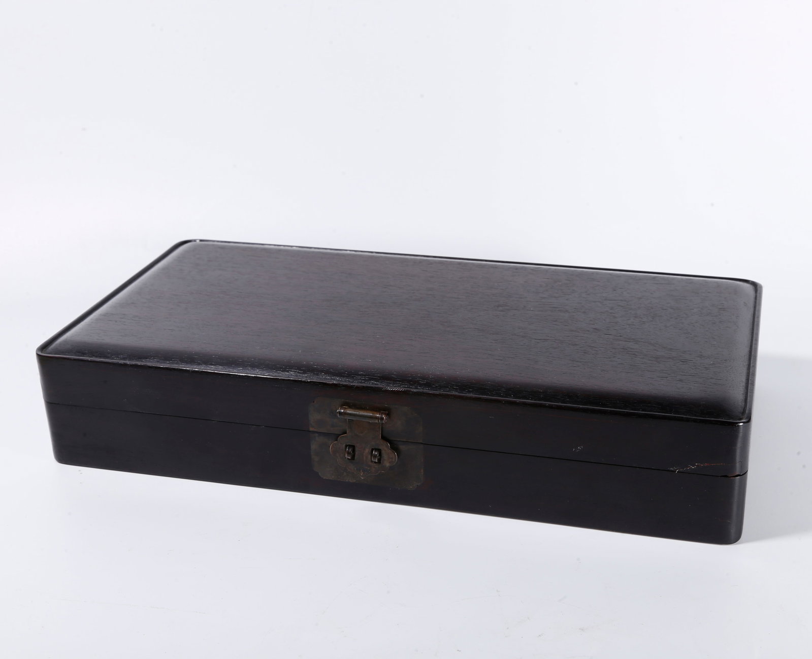 A RED SANDALWOOD COVERED BOX (1 of 10)