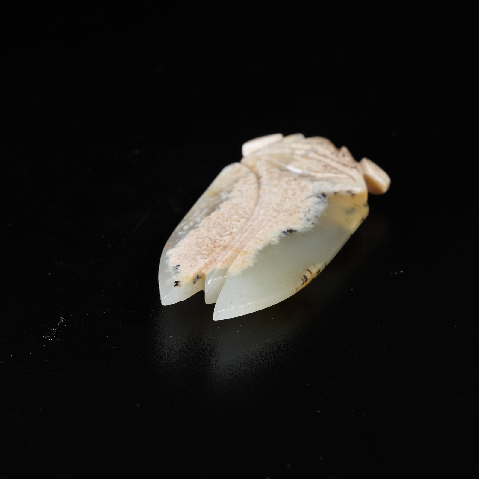 A ARCHAIC JADE CICADA - 4