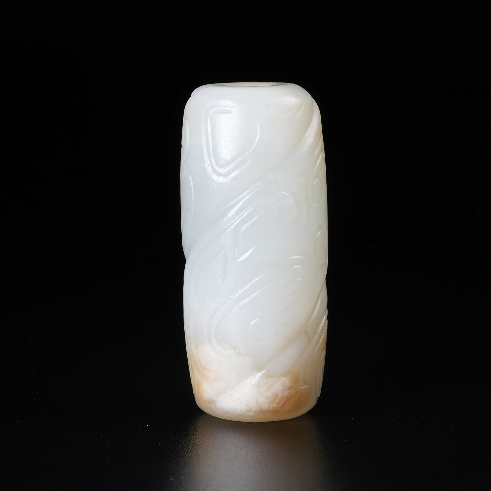 A ANCIENT JADE TUBE PENDANT (1 of 9)
