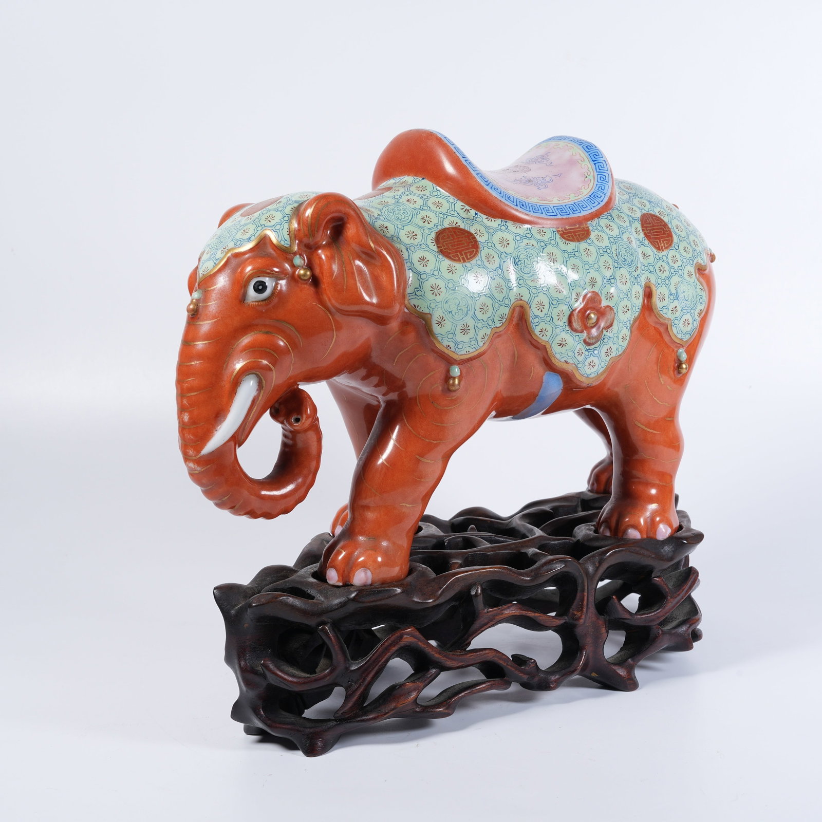 A FAMILLE-ROSE ORNAMENT OF PEACE-BRINGING ELEPHANT (1 of 9)