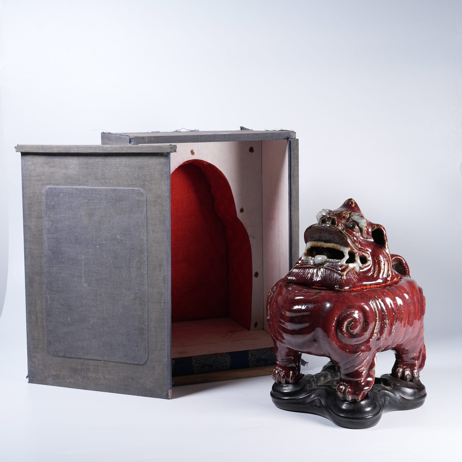 A SHIWAN KILN LUDUAN-FORM INCENSE BURNER: Shiwan kiln luduan-form incense burner