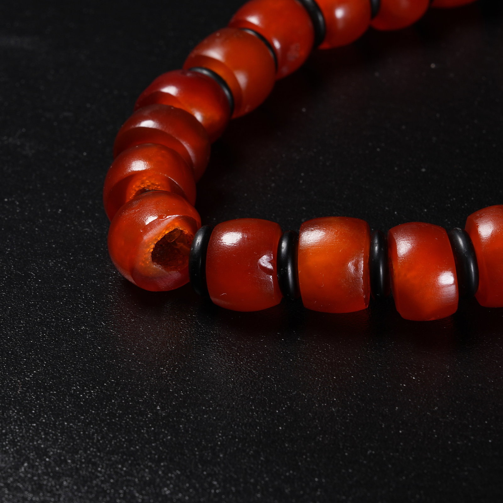 A AGATE BRACELET - 7