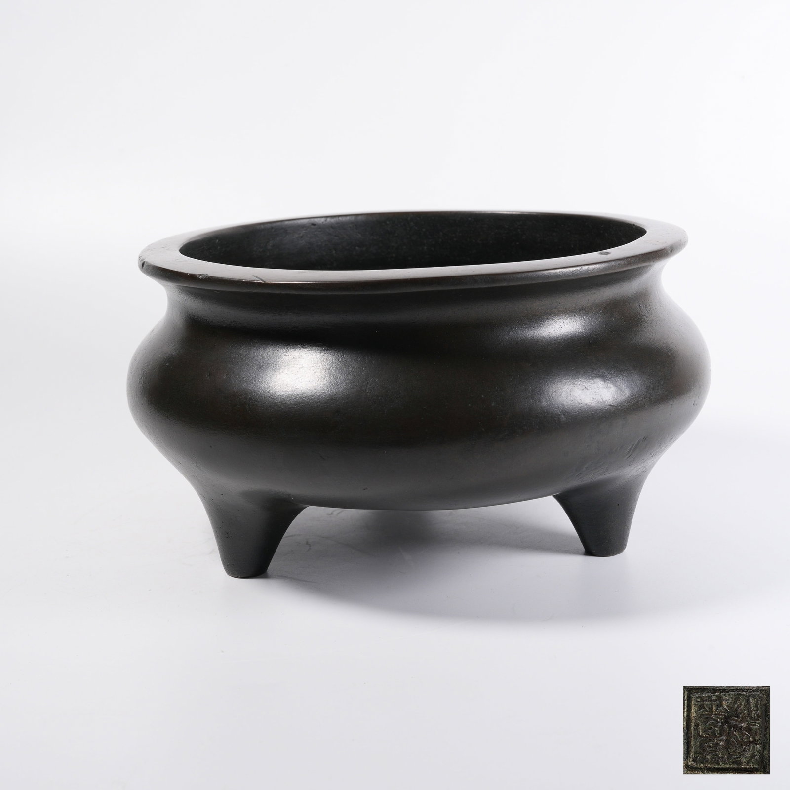 A BRONZE LI-FORM CENSER: Bronze li-form censer