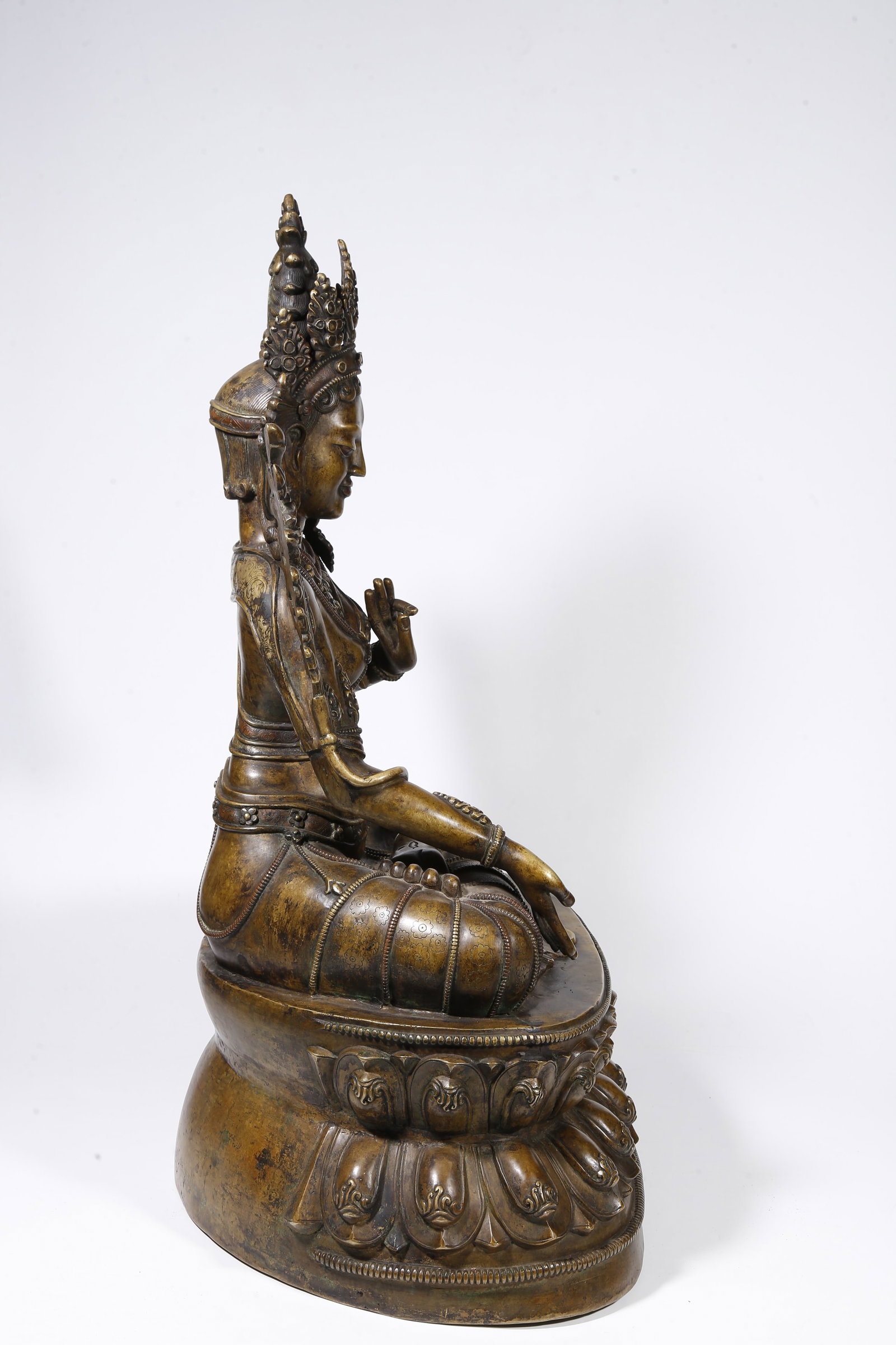 A BRONZE TARA STATUE - 8