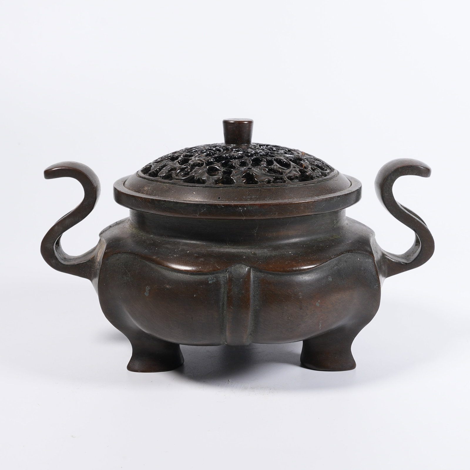 A COPPER INCENSE BURNER WITH FLORAL PATTERN (1 of 9)