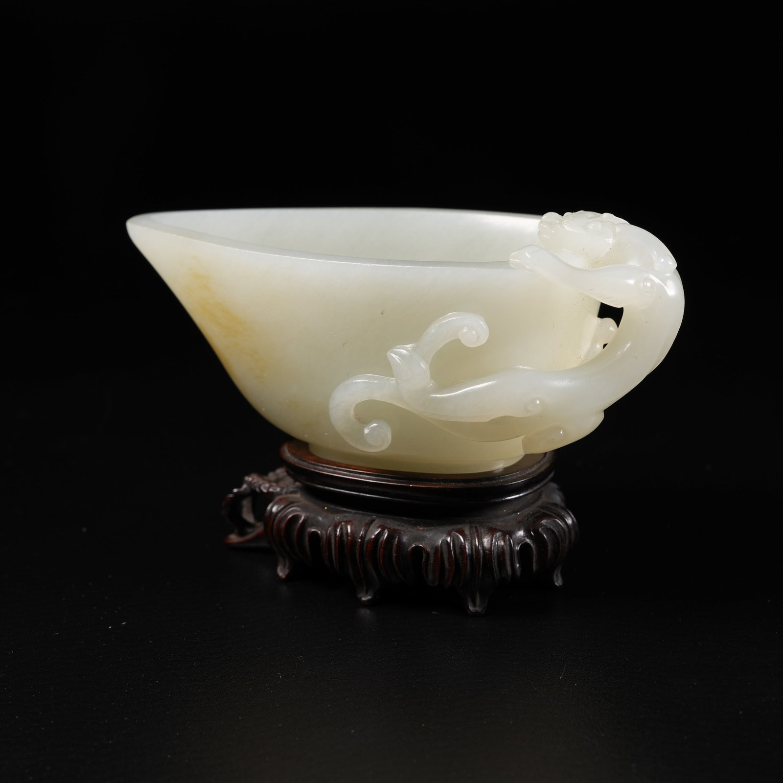 A WHITE HETIAN JADE CUP WITH CHILONG DRAGON EARS (1 of 9)