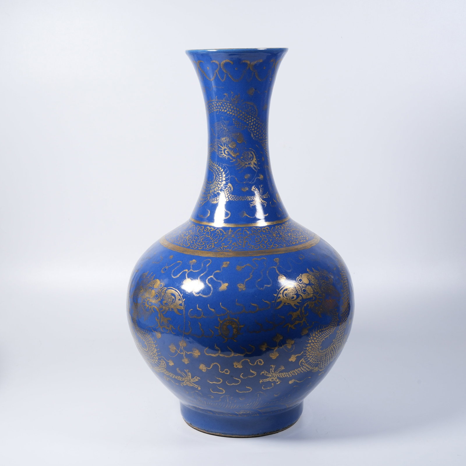 A JI-BLUE GLAZE GILT-DECORATED APPRECIATION VASE WITH DOUBLE-DRAGON-CHASING-PEARL PATTERN (1 of 9)
