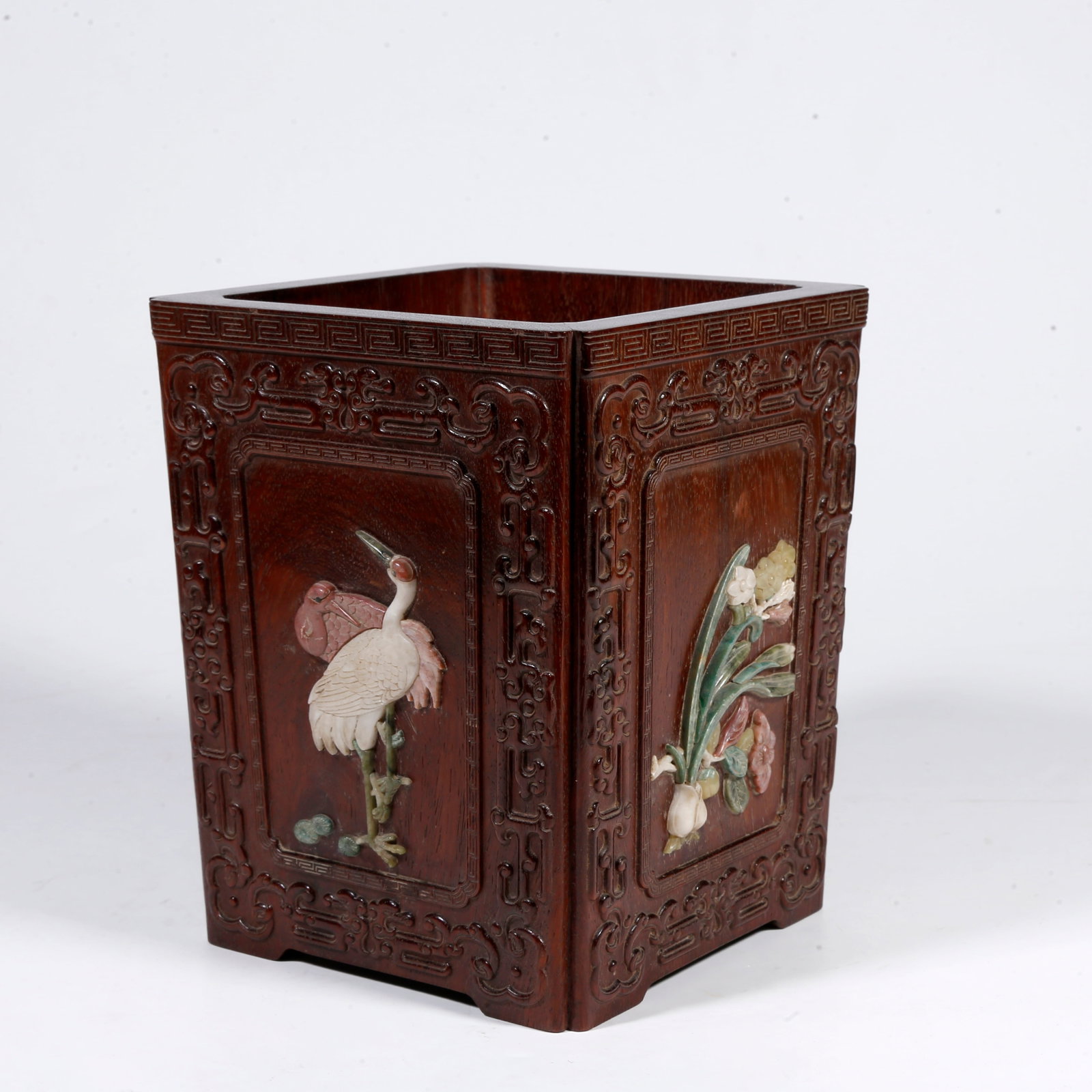 A HUANGHUALI-WOOD MULTI-GEM INLAID BRUSH POT: Huanghuali-wood multi-gem inlaid brush pot