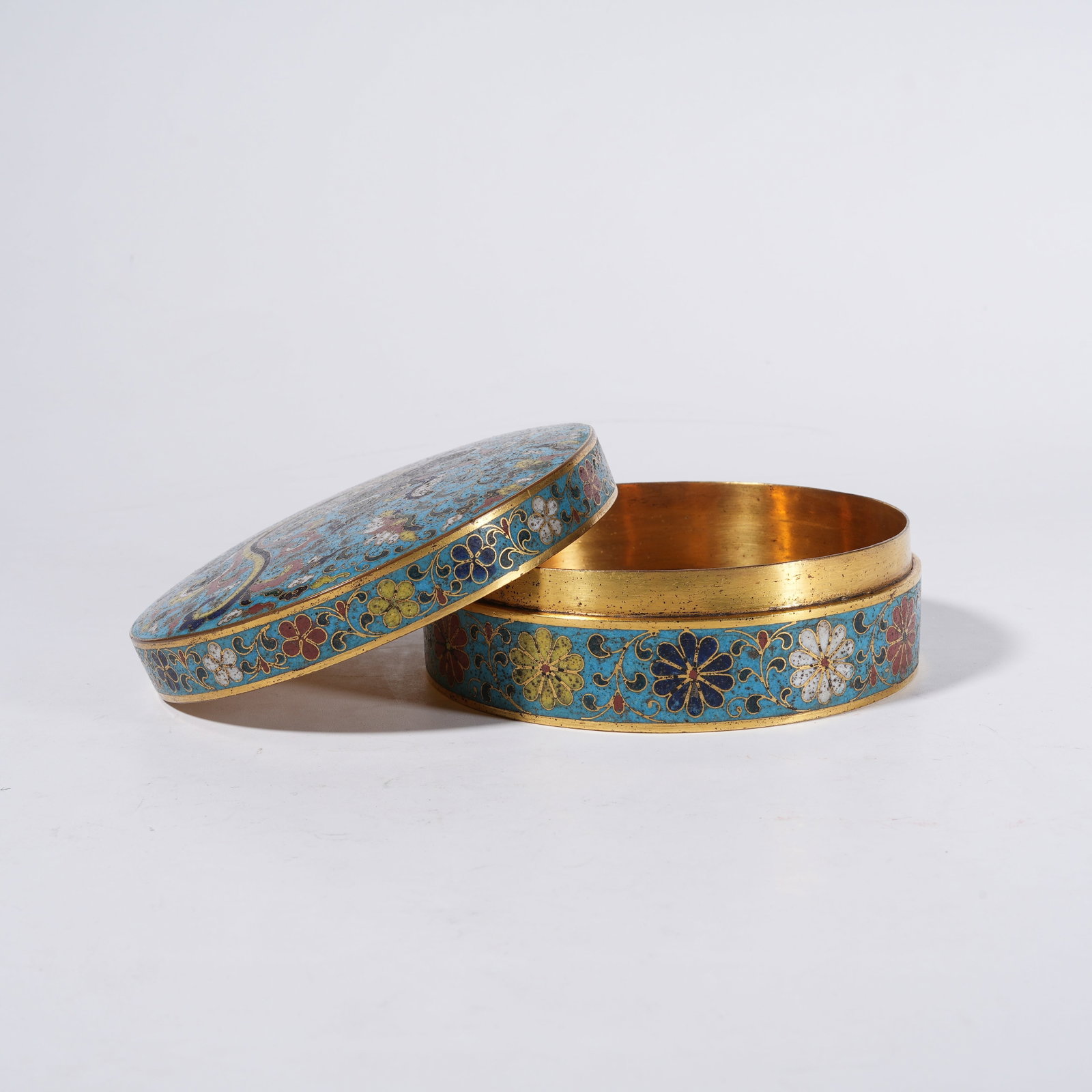 A CLOISONNE COVERED BOX WITH DRAGON PATTERN - 5