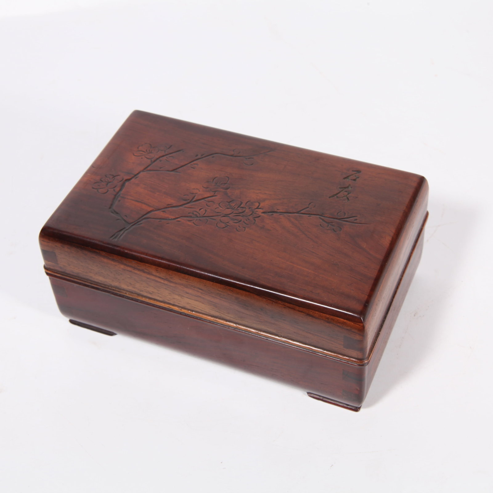 A RED WOOD COVERED BOX CARVED WITH PLUM-BLOSSOM PATTERN (1 of 9)