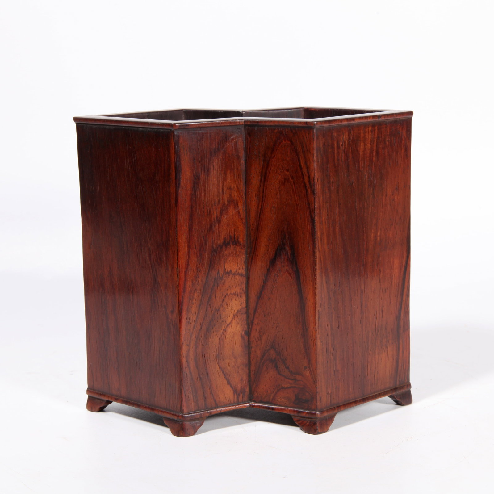 A HUANGHUALI WOOD RHOMBUS-SHAPED BRUSH POT (1 of 9)