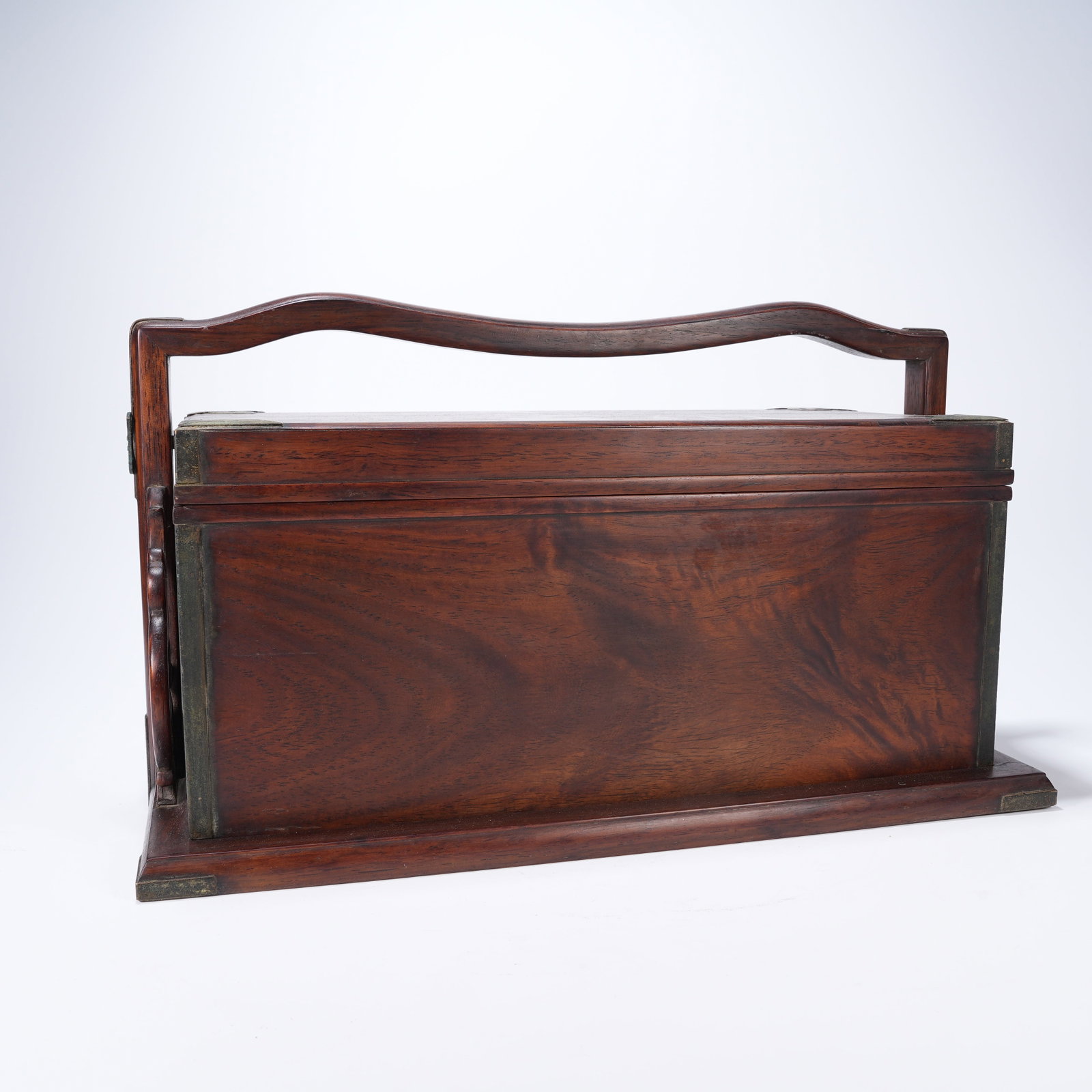 A HUANGHUALI CARRYING BOX (1 of 9)