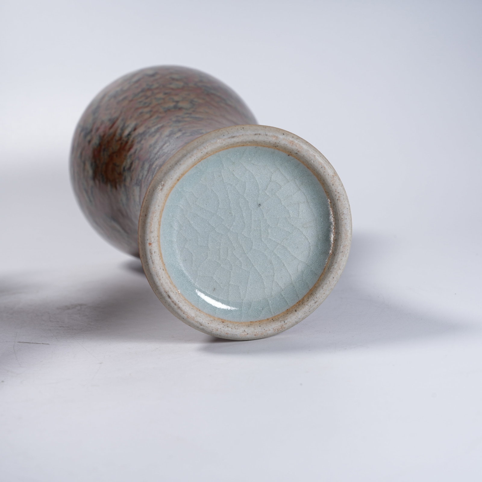 A TORTOISE SHELL GLAZE PLUM VASE - 9