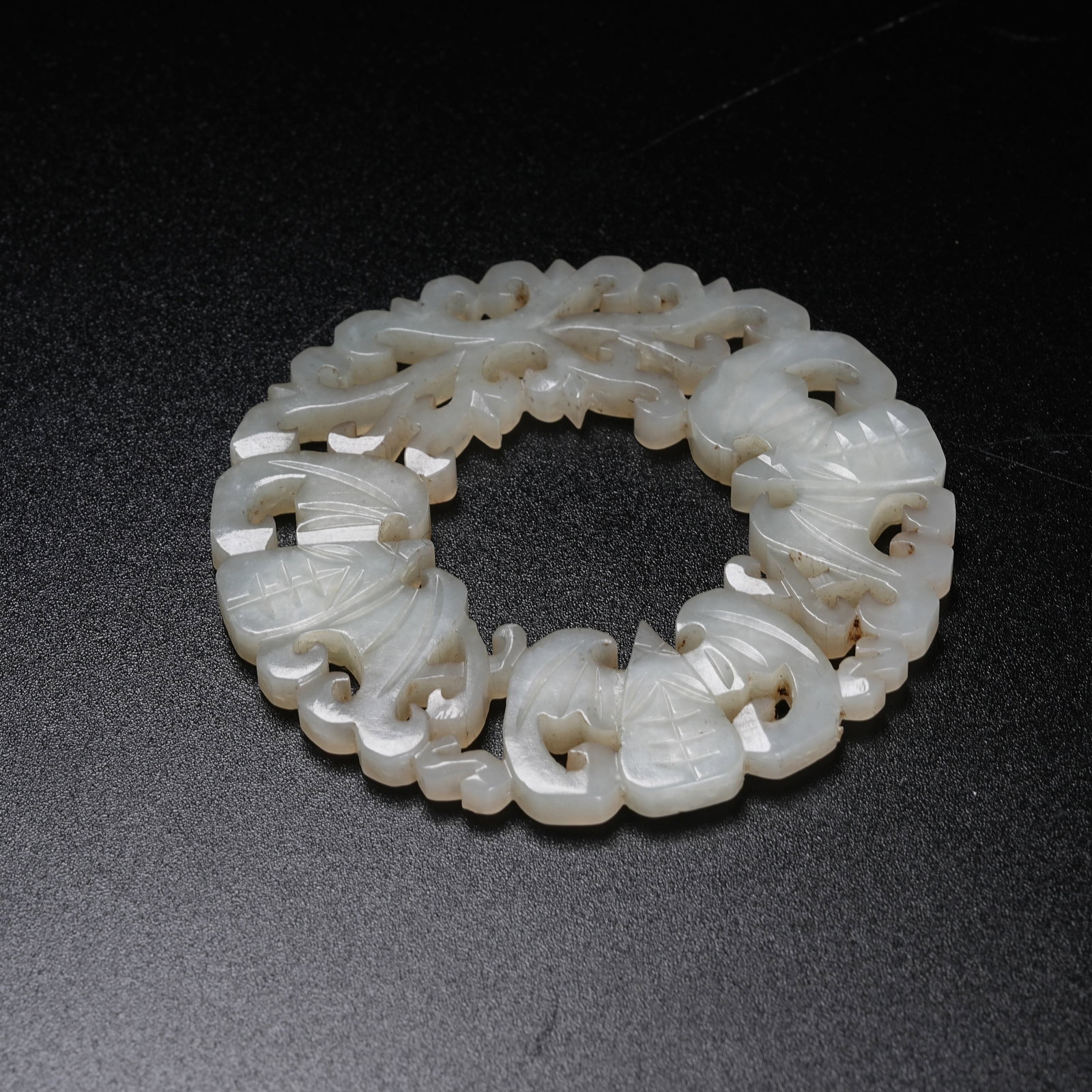 A HETIAN JADE FORTUNE PATTERN PENDANT - 6