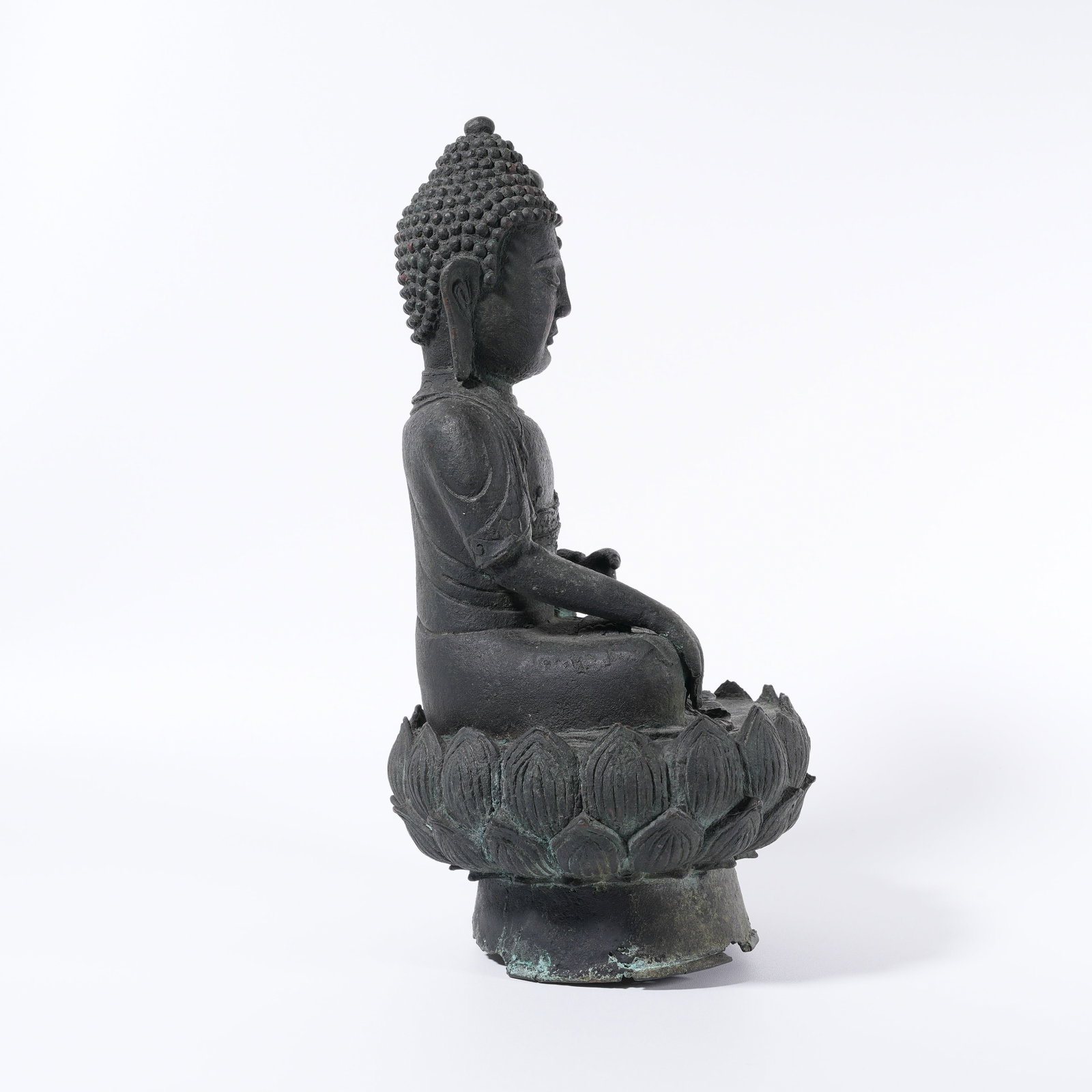 A BRONZE SAKYAMUNI STATUE - 8