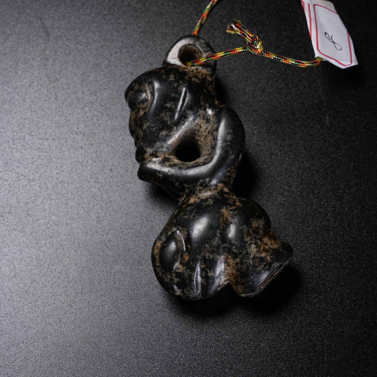 A ARCHAIC JADE DIVINE FIGURE: Archaic Jade Divine Figure