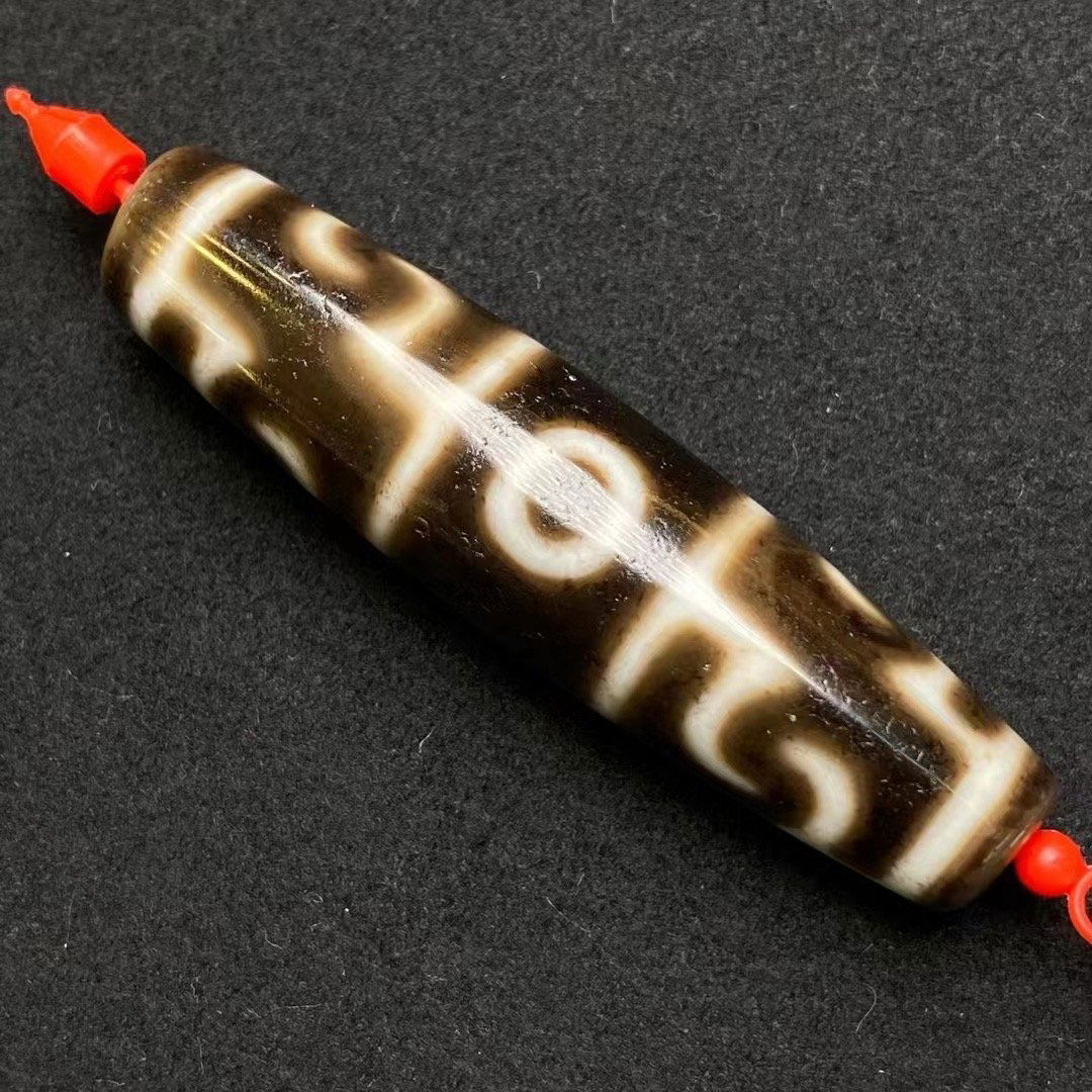 Tibetan "Lotus master heavenly pearl" (1 of 9)