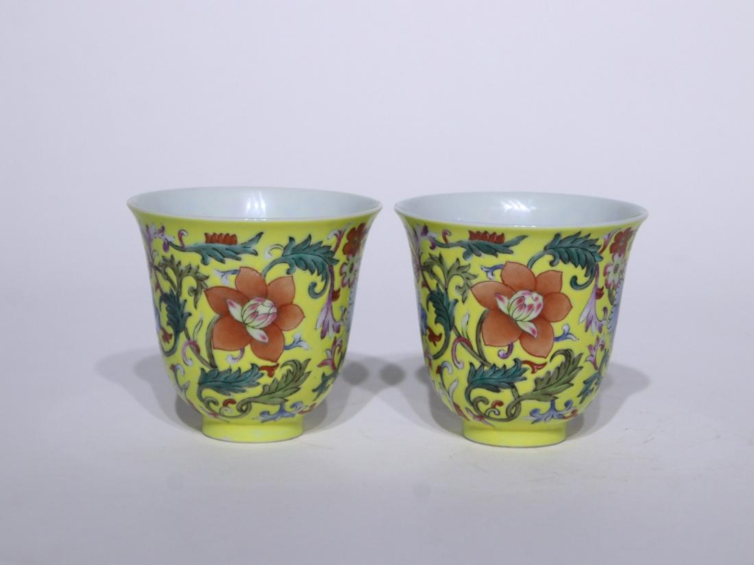 A PAIR OF PASTEL FLOWER PATTERNED BELL CUPS,QING: H.7cm