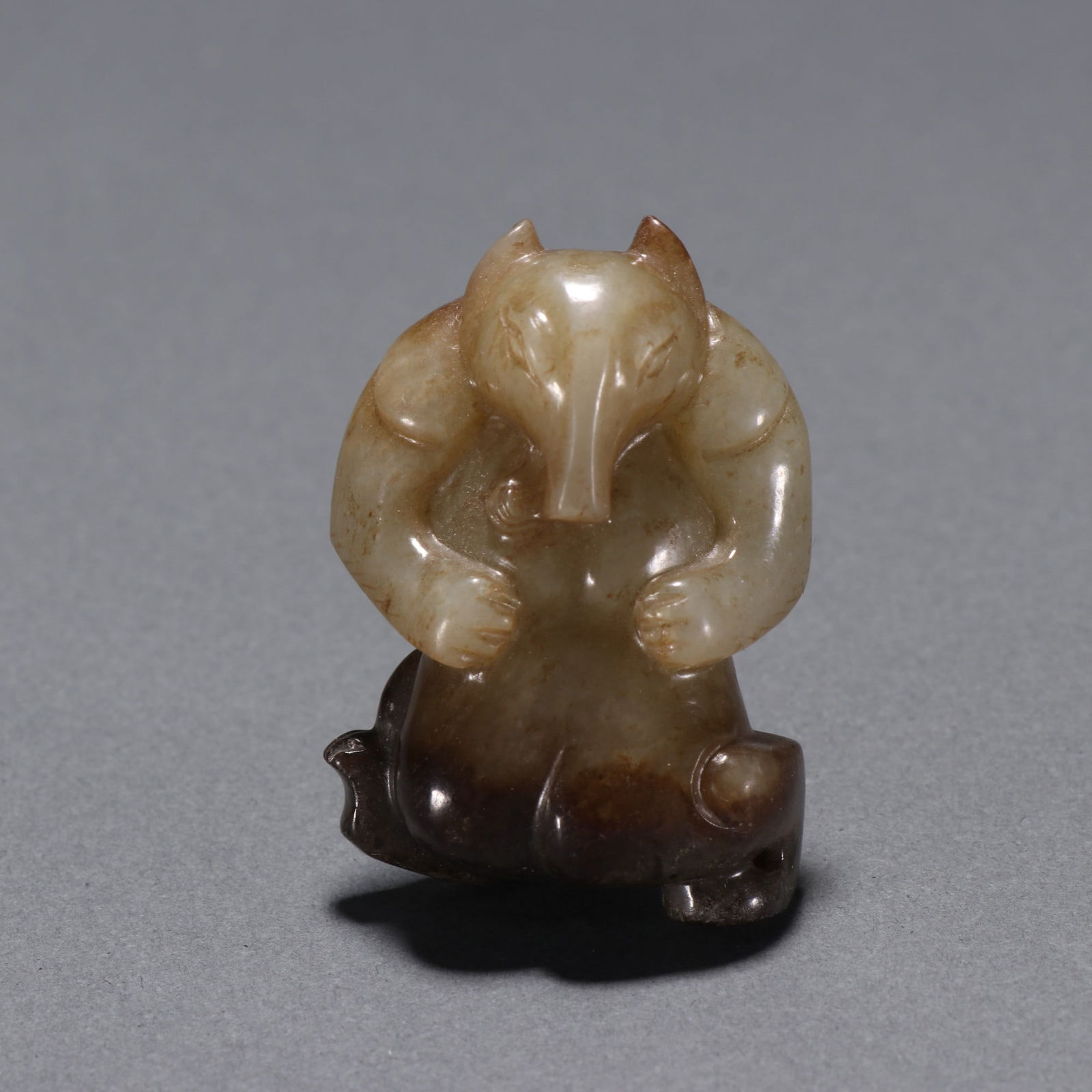 HETIAN JADE BEAR (1 of 9)