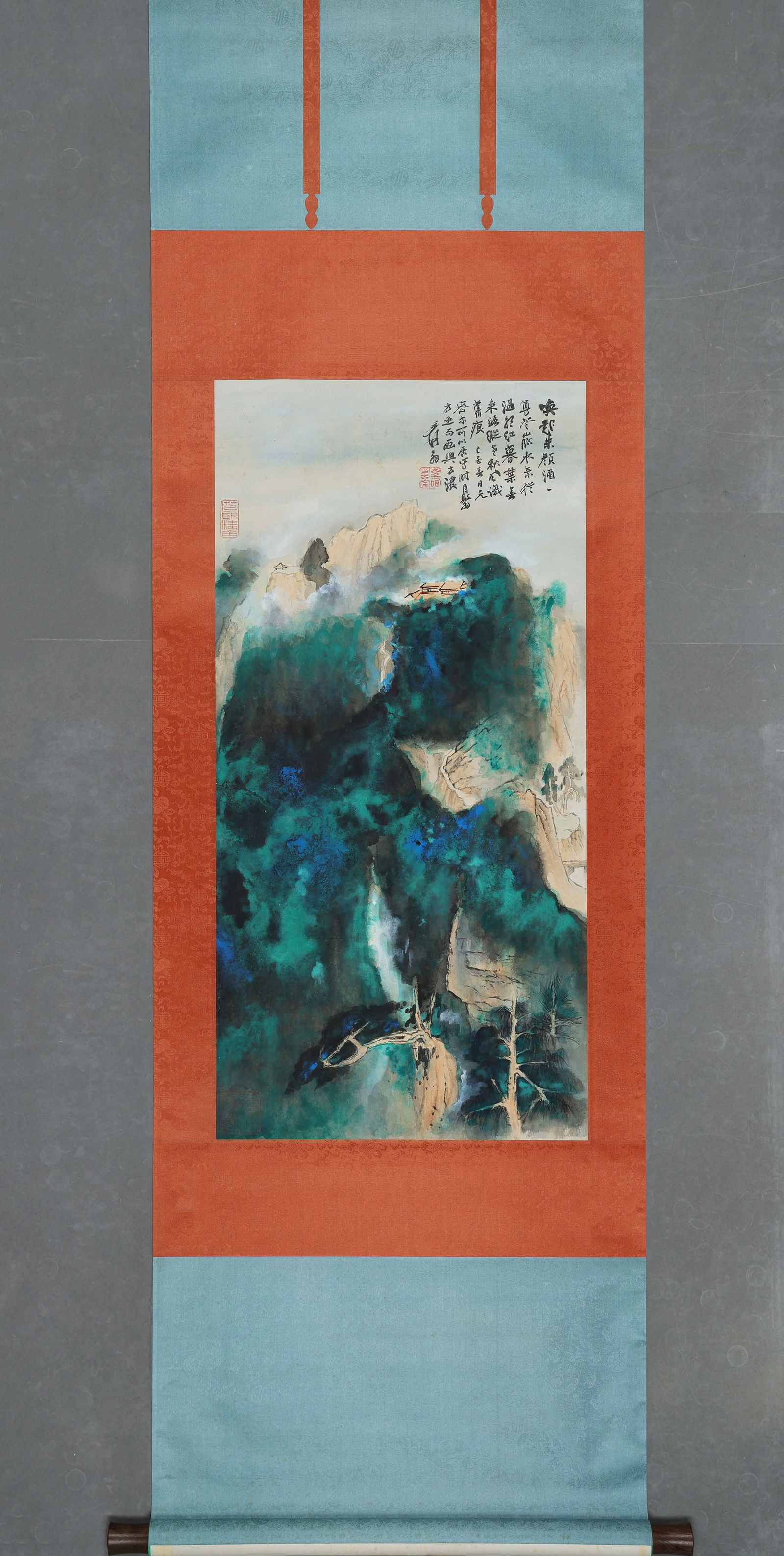 WANG MENG, OLD SILK MANUSCRIPT, LANDSCAPE, HAND SCROLL (1 of 9)