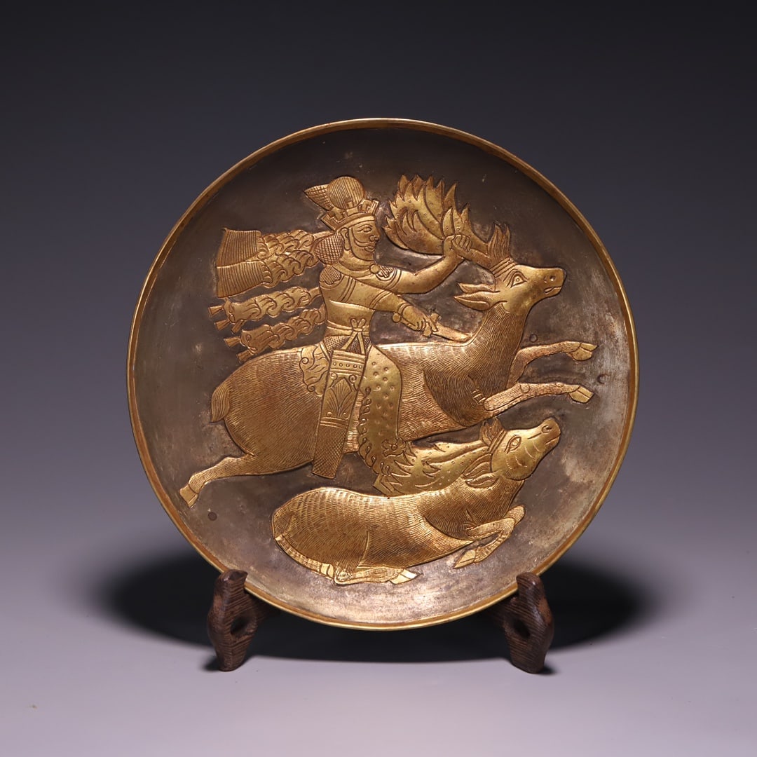 SASANIAN GILT SILVER PLATE: Specifications: 19*1.6 cm! Weight 497 g!
