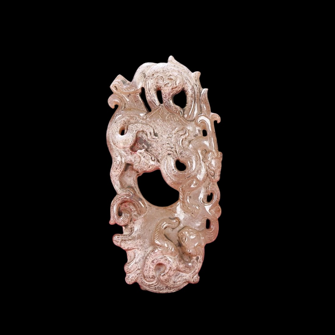 HETIAN JADE DRAGON HEART-SHAPED PENDANT: Dimensions: 7.7 x 3.7 cm, weight: 38 g