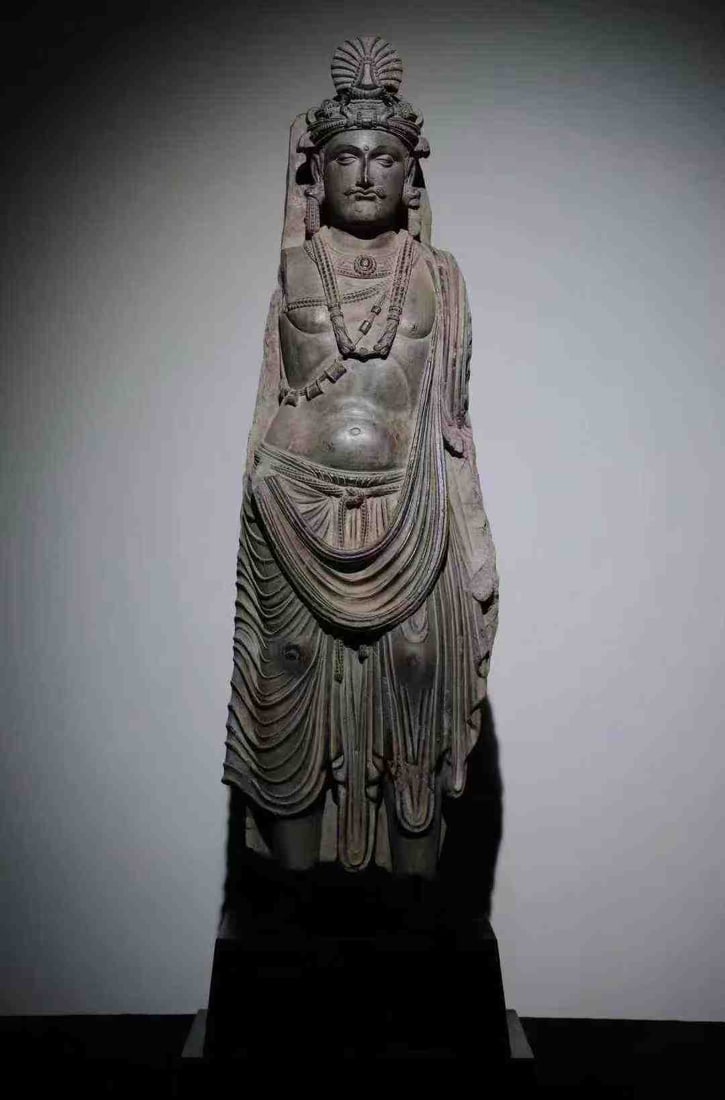 GANDHARAN BUDDHA STATUES: Total height: 120cm; Bodhisattva height: 100cm