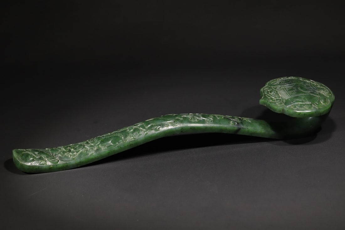 PEACEFUL ELEPHANT RUYI SCEPTER: 55.5cm long, 8cm high, handle width 5cm, Ruyi head 14*14cm, weight 2358g