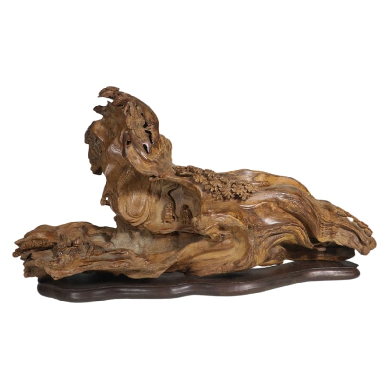 AGARWOOD CARVED FIGURE MOUNTAIN ORNAMENT (1 of 9)