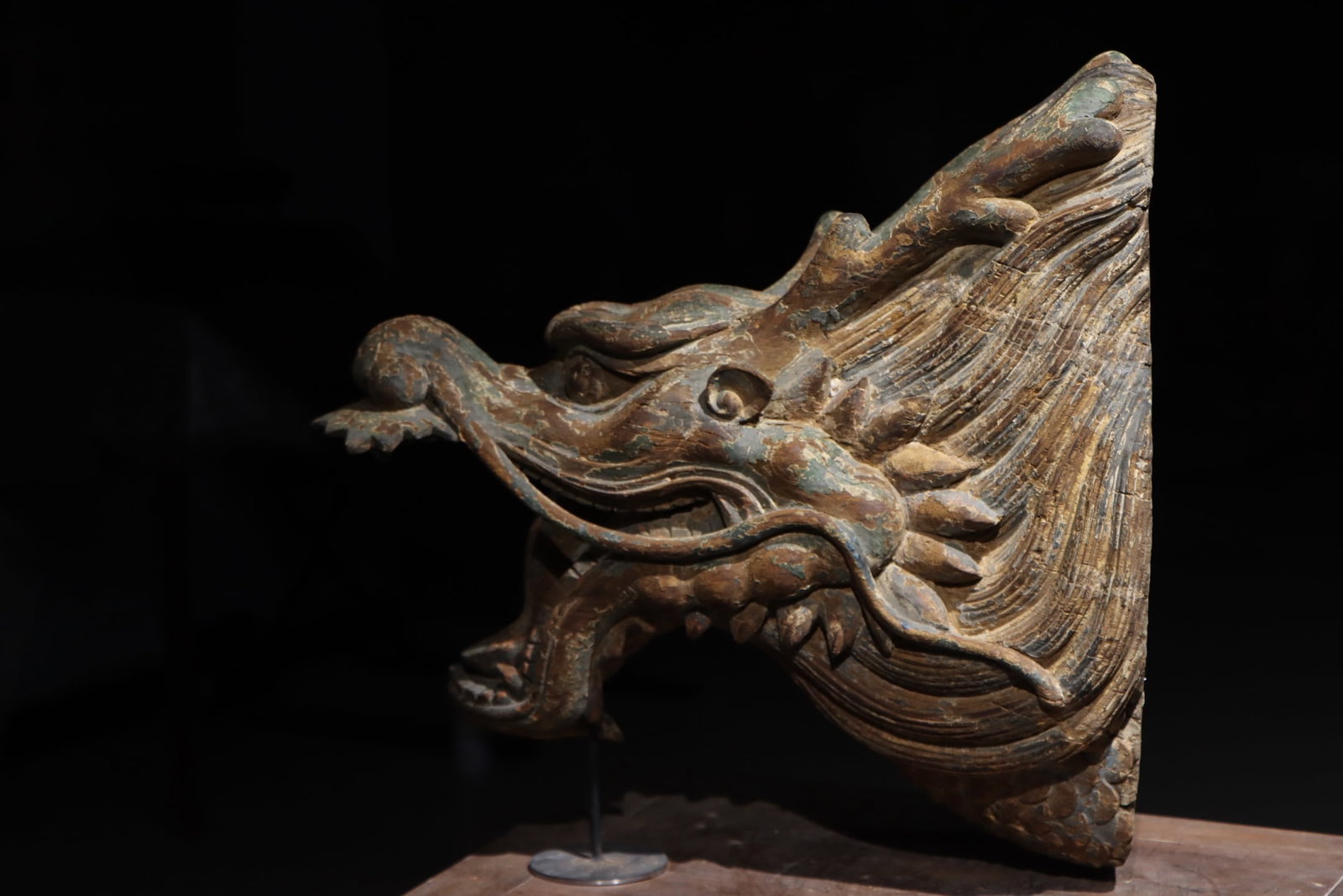 ANCIENT ARCHITECTURE - DRAGON HEAD (1 of 8)
