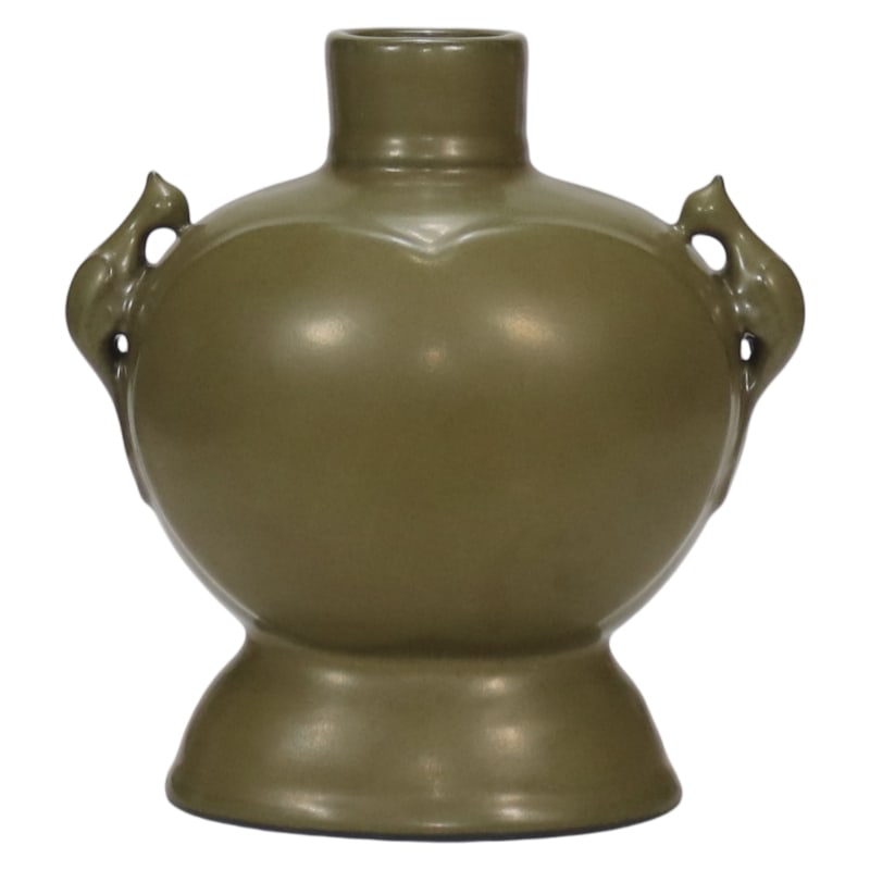 TEA DUST DOVE-EARED VASE: Height 23.2 cm